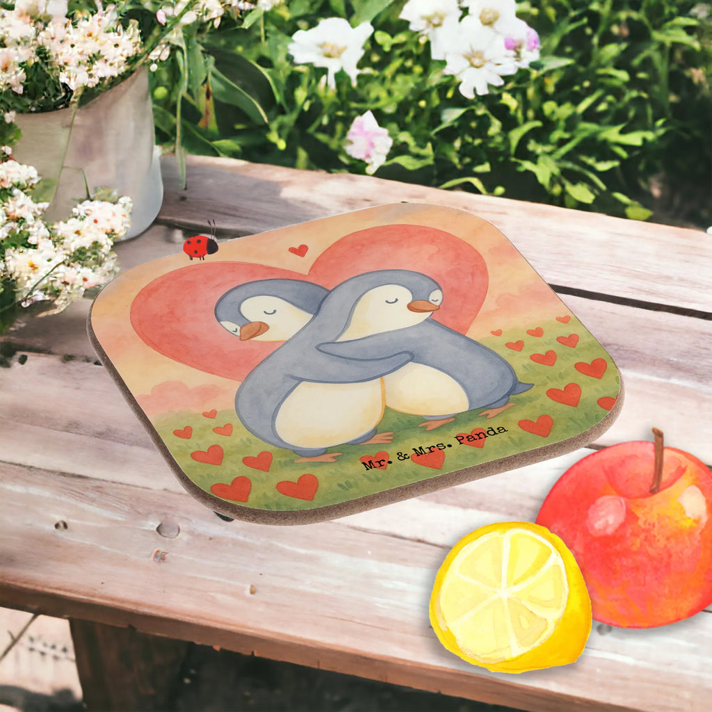 Square coaster penguins Cuddle Design Bierdeckel, Untersetzer Holz, Glasuntersetzer, Tassen Untersetzer, Untersetzer, Untersetzer aus Holz, Untersetzer Design, Untersetzer Gläser, Getränkeuntersetzer, Korkuntersetzer, Untersetzer für Gläser, Holzuntersetzer, Liebe, Partner, Freund, Freundin, Ehemann, Ehefrau, Heiraten, Verlobung, Heiratsantrag, Liebesgeschenk, Jahrestag, Hocheitstag, für Ehemann, Geschenk für Frauen, Valentinstag, für Männer, Hochzeitstag, Mitbringsel, Geschenk für Partner, Geschenk für Freundin, Liebesbeweis