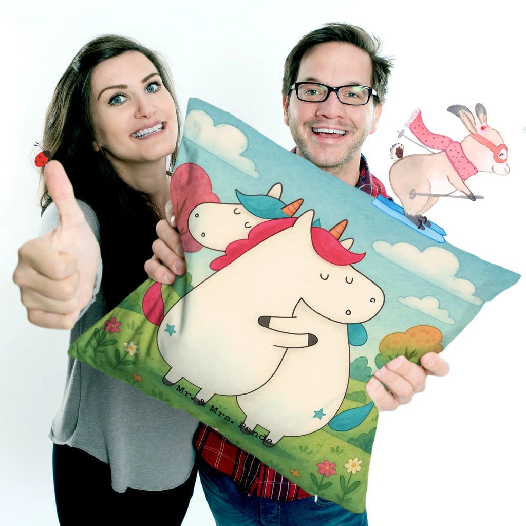 Cushion unicorns Embrace Design Sofakissen, Kopfkissen, Kissenbezüge, Dekokissen Sofa, Kissenbezug 40x40, Kissen, Dekokissen 40x40, Kissenhülle 40x40, Kissen 40x40 Waschbar, Kissenhülle, Sofakissen 40x40, sofakissen, sitzkissen, Kopfkissen 40x40, Kissen 40x40, Motivkissen, Zierkissen, Couchkissen, Dekokissen, Einhorn, Einhörner, Einhorn Deko, Unicorn, BFF, Schwestern, Schwester, Freundinnen, Sister, Liebe, Freundin, Geschwister, Familie