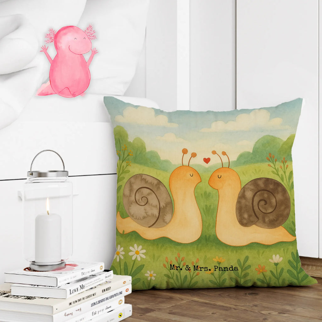 Cushion Snails in love Design Kissen 40x40, sitzkissen, Motivkissen, Sofakissen, Kissen, Dekokissen Sofa, sofakissen, Dekokissen, Kissen 40x40 Waschbar, Kissenhülle 40x40, Zierkissen, Sofakissen 40x40, Dekokissen 40x40, Kissenbezüge, Kopfkissen 40x40, Kissenbezug 40x40, Couchkissen, Kissenhülle, Kopfkissen, Liebe, Partner, Freund, Freundin, Ehemann, Ehefrau, Heiraten, Verlobung, Heiratsantrag, Liebesgeschenk, Jahrestag, Hocheitstag