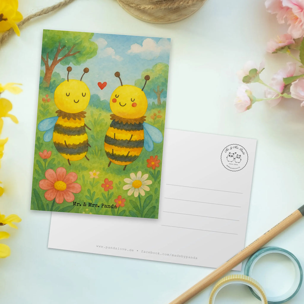 Postkarte Biene Verliebt Design Geschenkkarte, Einladung Geburtstag, Geburtstagskarte, Ansichtskarten, Einladungskarte, Ansichtskarte, Grußkarte, Einladung, Dankeskarte, Postkarte, Karte, Einladungskarten Geburtstag, Biene, Wespe, Hummel