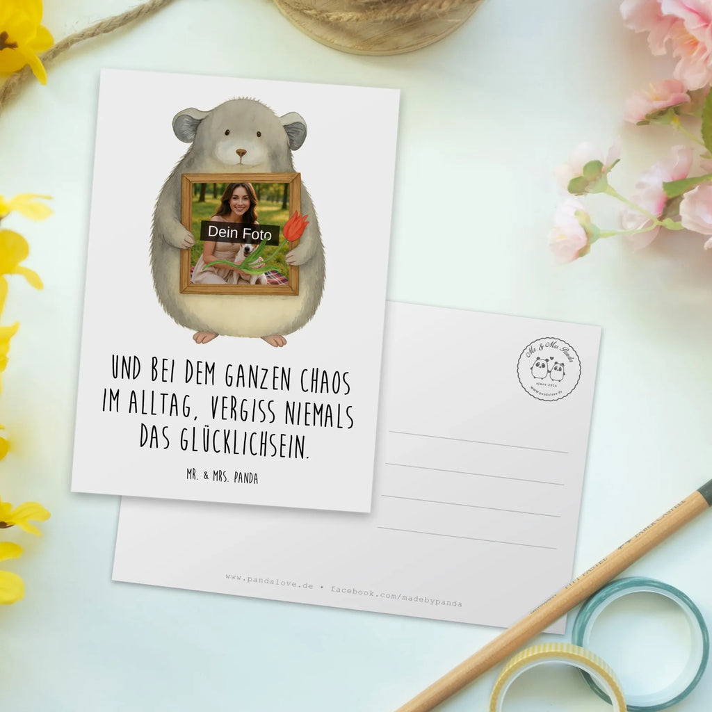Personalisierte Foto Postkarte Chinchilla Blume Design Personalisierte Foto Postkarte, Tiermotive, Gute Laune, lustige Sprüche, Tiere, Chinchilla, Chinchillas, Liebeskummer, Kummer, Depressionen, traurig sein, Chaos, Glücklichsein, Büro, Büroalltag