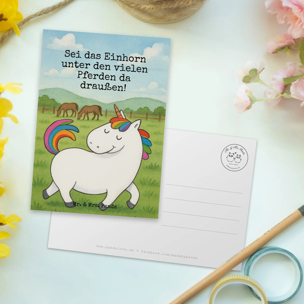 Postkarte Einhorn Stolzieren Design Postkarte, Karte, Geschenkkarte, Grußkarte, Einladung, Ansichtskarte, Geburtstagskarte, Einladungskarte, Dankeskarte, Ansichtskarten, Einladung Geburtstag, Einladungskarten Geburtstag, Einhorn, Einhörner, Einhorn Deko, Unicorn, stolz, anders, bunt, Pferd, Reiter, Reiten, Freundin, Geschenk
