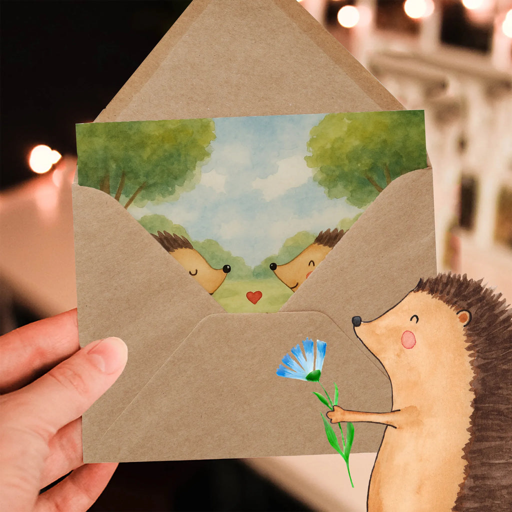 Karta Deluxe Miłość jeży Design Karte, Grußkarte, Klappkarte, Einladungskarte, Glückwunschkarte, Hochzeitskarte, Geburtstagskarte, Hochwertige Grußkarte, Hochwertige Klappkarte, Liebe, Partner, Freund, Freundin, Ehemann, Ehefrau, Heiraten, Verlobung, Heiratsantrag, Liebesgeschenk, Jahrestag, Hocheitstag, Verliebt, Verlobt, Verheiratet, Geschenk, Liebesbeweis, Hochzeitstag, Hochzeit, Igel