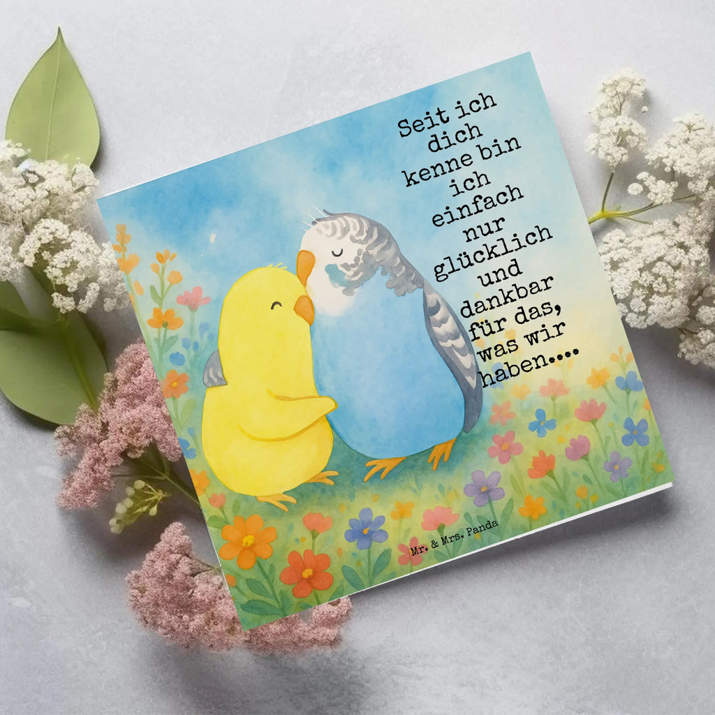 Deluxe Karte Wellensittich Liebe Design Karte, Grußkarte, Klappkarte, Einladungskarte, Glückwunschkarte, Hochzeitskarte, Geburtstagskarte, Hochwertige Grußkarte, Hochwertige Klappkarte, Liebe, Partner, Freund, Freundin, Ehemann, Ehefrau, Heiraten, Verlobung, Heiratsantrag, Liebesgeschenk, Jahrestag, Hocheitstag, Vögel, Wellensittich, Nähe, Kuscheln, Vertrauen