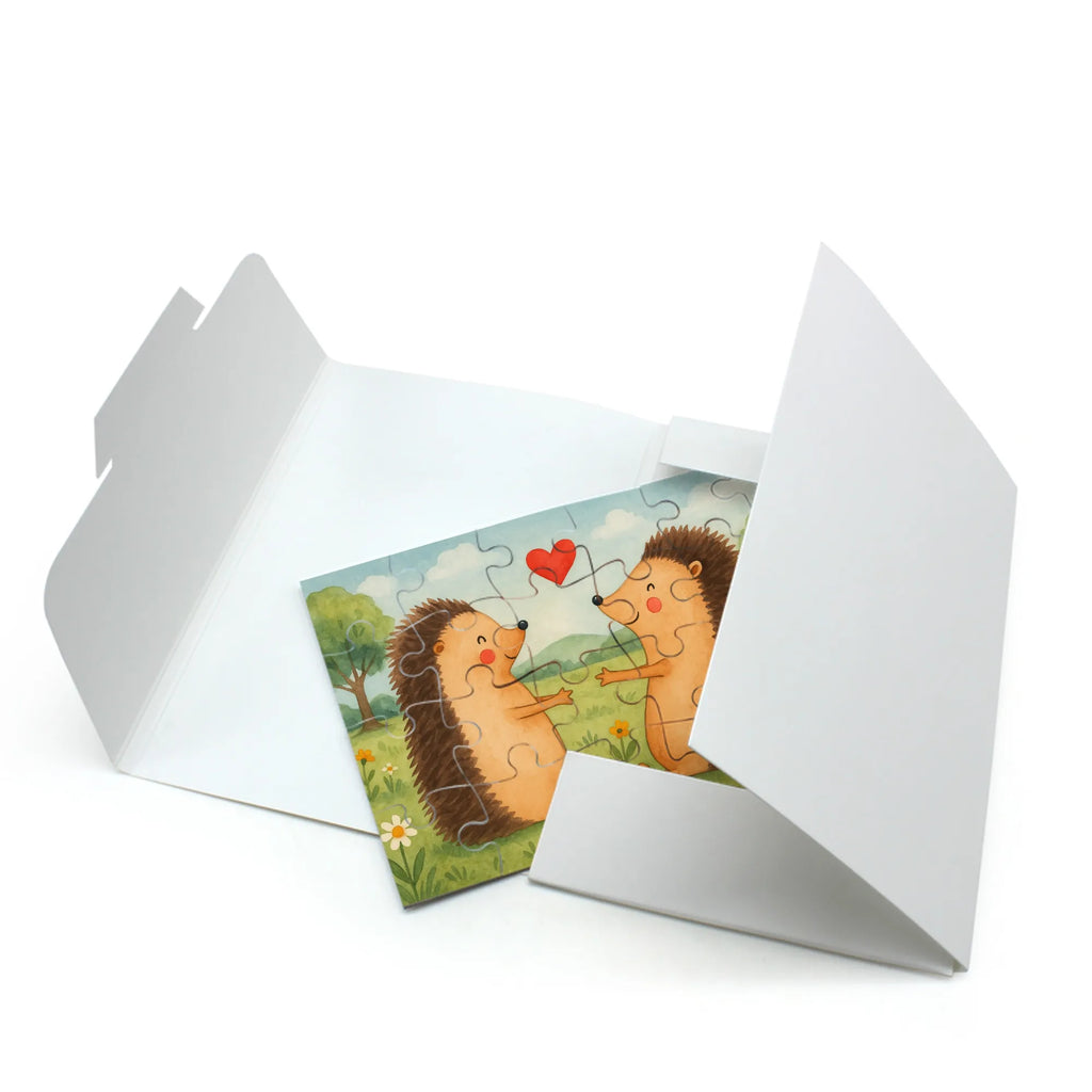 Puzzle Hedgehogs in love Design Puzzle, Liebe, Partner, Freund, Freundin, Ehemann, Ehefrau, Heiraten, Verlobung, Heiratsantrag, Liebesgeschenk, Jahrestag, Hocheitstag, Verliebt, Geschenk, Liebesbeweis, Verlobt, Hochzeitstag, Igel, Verheiratet, Hochzeit