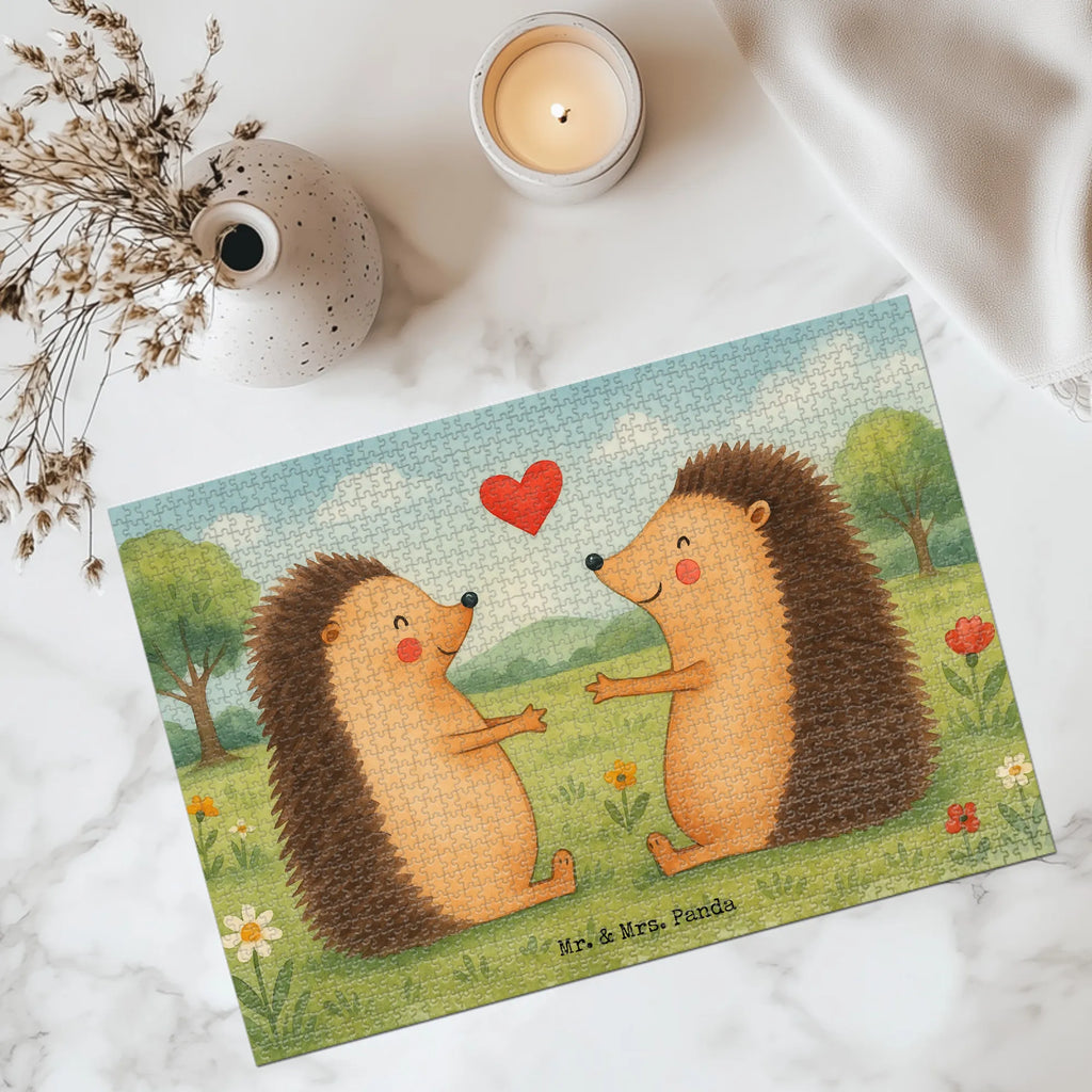 Puzzle Hedgehogs in love Design Puzzle, Liebe, Partner, Freund, Freundin, Ehemann, Ehefrau, Heiraten, Verlobung, Heiratsantrag, Liebesgeschenk, Jahrestag, Hocheitstag, Verliebt, Geschenk, Liebesbeweis, Verlobt, Hochzeitstag, Igel, Verheiratet, Hochzeit