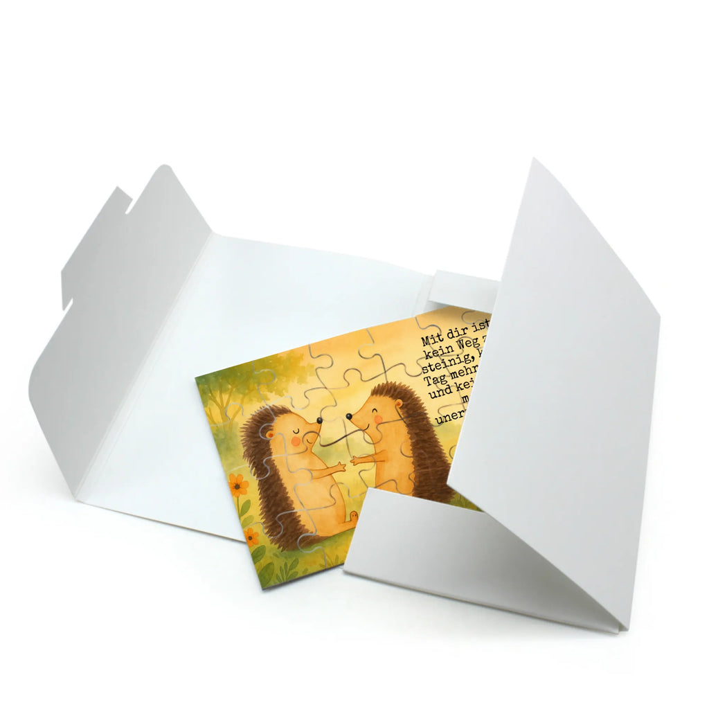 Puzzle Hedgehogs in love Design Puzzle, Liebe, Partner, Freund, Freundin, Ehemann, Ehefrau, Heiraten, Verlobung, Heiratsantrag, Liebesgeschenk, Jahrestag, Hocheitstag, Verliebt, Geschenk, Liebesbeweis, Verlobt, Hochzeitstag, Igel, Verheiratet, Hochzeit