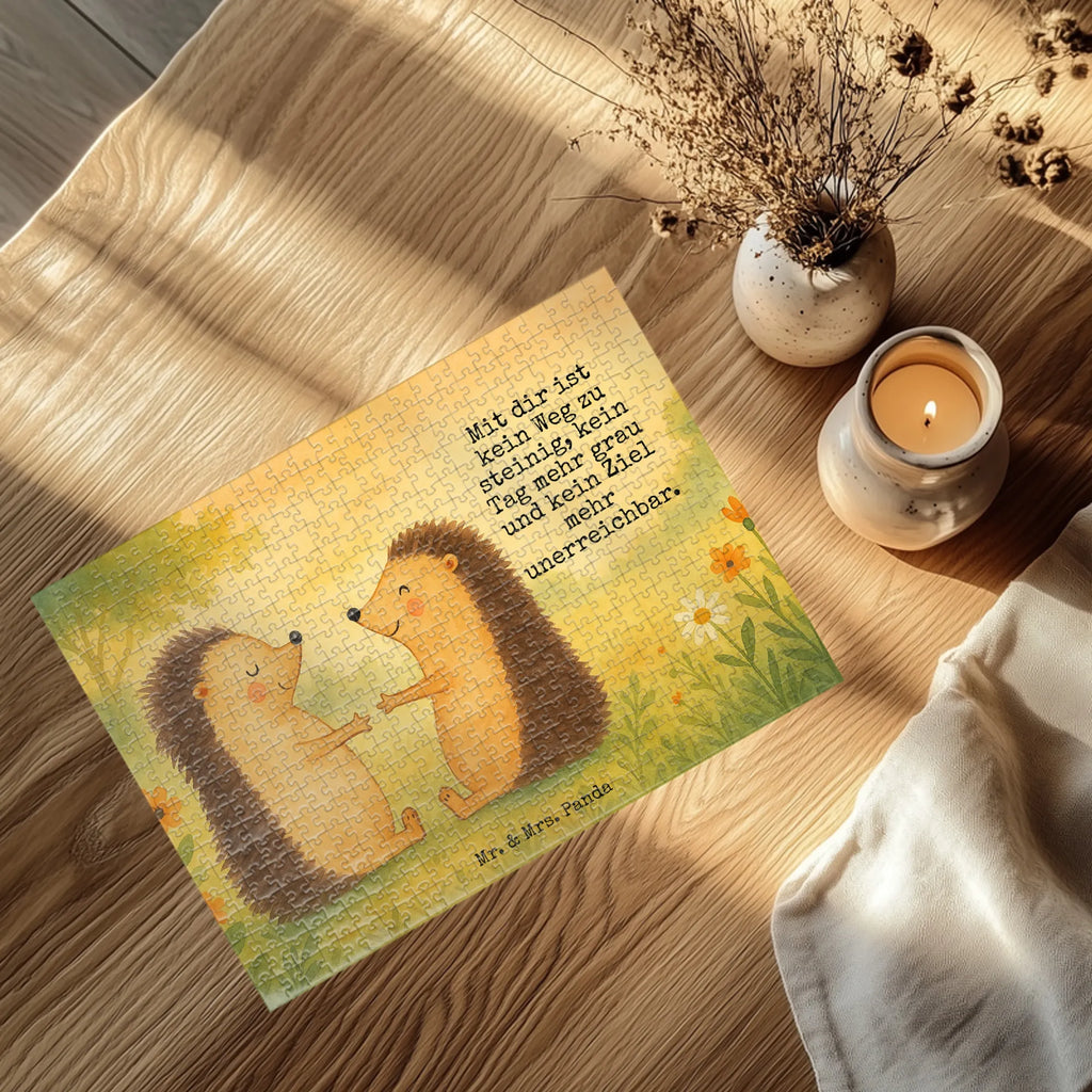 Puzzle Hedgehogs in love Design Puzzle, Liebe, Partner, Freund, Freundin, Ehemann, Ehefrau, Heiraten, Verlobung, Heiratsantrag, Liebesgeschenk, Jahrestag, Hocheitstag, Verliebt, Geschenk, Liebesbeweis, Verlobt, Hochzeitstag, Igel, Verheiratet, Hochzeit