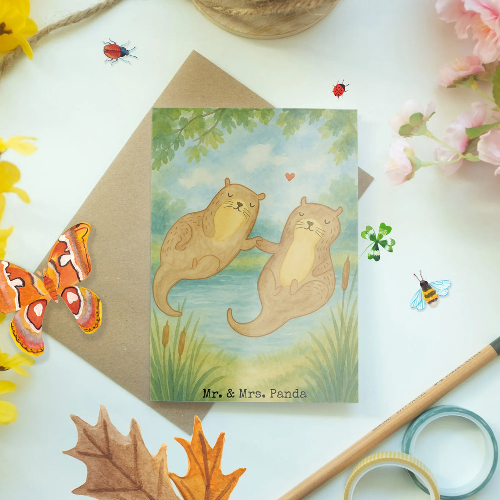Greetings card otter holding hands Design Grußkarte, Klappkarte, Einladungskarte, Glückwunschkarte, Hochzeitskarte, Geburtstagskarte, Karte, Ansichtskarten, Otter, Fischotter, Seeotter, Otter Seeotter See Otter
