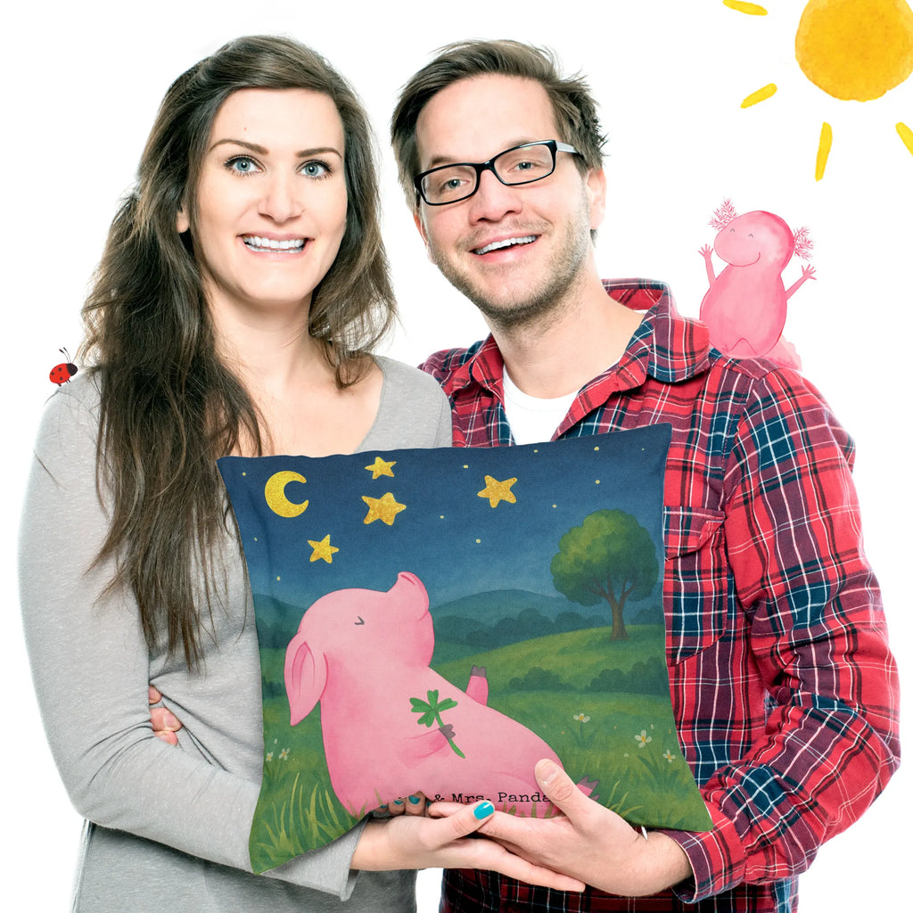 Cushion Pig Luck Design Zierkissen, Kopfkissen, sofakissen, Dekokissen Sofa, Sofakissen, Kissenhülle, Kissenhülle 40x40, Kopfkissen 40x40, Kissenbezüge, Sofakissen 40x40, Motivkissen, Kissenbezug 40x40, sitzkissen, Kissen 40x40, Kissen, Dekokissen, Dekokissen 40x40, Kissen 40x40 Waschbar, Couchkissen, Tiermotive, Gute Laune, lustige Sprüche, Tiere, Schwein, Schweinchen, Glücksbringer, Glücksschwein. Glück, Sterne, Motivation, Träume, Ziele, Sernchen