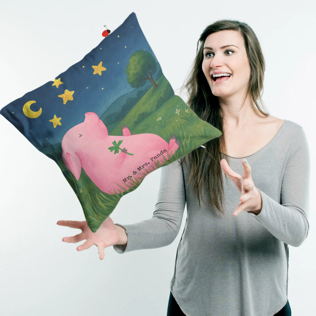 Cushion Pig Luck Design Zierkissen, Kopfkissen, sofakissen, Dekokissen Sofa, Sofakissen, Kissenhülle, Kissenhülle 40x40, Kopfkissen 40x40, Kissenbezüge, Sofakissen 40x40, Motivkissen, Kissenbezug 40x40, sitzkissen, Kissen 40x40, Kissen, Dekokissen, Dekokissen 40x40, Kissen 40x40 Waschbar, Couchkissen, Tiermotive, Gute Laune, lustige Sprüche, Tiere, Schwein, Schweinchen, Glücksbringer, Glücksschwein. Glück, Sterne, Motivation, Träume, Ziele, Sernchen