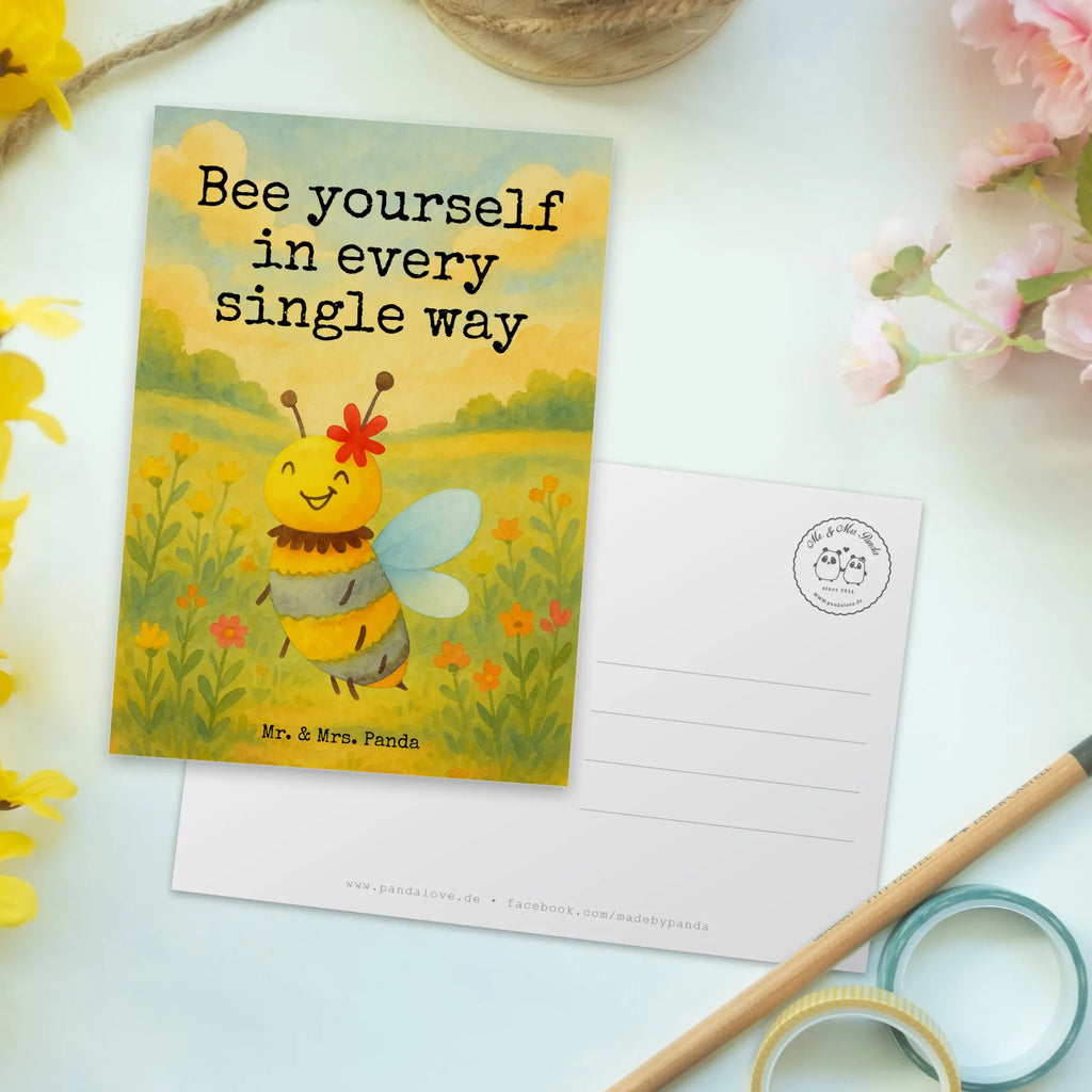 Postkarte Biene Blume Design Postkarte, Karte, Geschenkkarte, Grußkarte, Einladung, Ansichtskarte, Geburtstagskarte, Einladungskarte, Dankeskarte, Ansichtskarten, Einladung Geburtstag, Einladungskarten Geburtstag, Biene, Wespe, Hummel