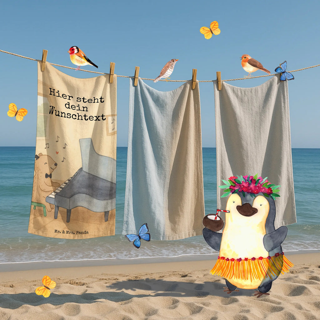 Personalisiertes Badehandtuch Bär Klavier Design Personalisiertes Handtuch, Badetuch mit Namen, Kinder Handtuch mit Namen, Duschtuch mit Namen, Strandtuch mit Namen, Personalisiertes Badetuch, Saunatuch mit Namen, Instrumente, Geschenke Musiker, Musikliebhaber, Konzert, Klassik, Bär, Klavier, Pianist, Flügel