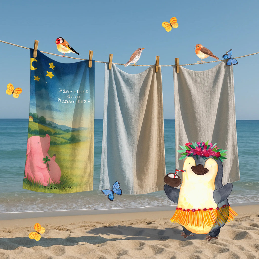 Personalized Bath Towel Pig Luck Design Duschtuch mit Namen, Saunatuch mit Namen, Strandtuch mit Namen, Personalisiertes Badetuch, Kinder Handtuch mit Namen, Personalisiertes Handtuch, Badetuch mit Namen, Tiermotive, Gute Laune, lustige Sprüche, Tiere, Schwein, Glücksschwein. Glück, Ziele, Sernchen, Sterne, Glücksbringer, Träume, Motivation, Schweinchen