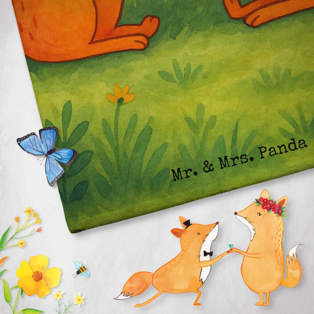 Personalisiertes Badehandtuch Füchse Liebe Design Badetuch mit Namen, Strandtuch mit Namen, Duschtuch mit Namen, Saunatuch mit Namen, Personalisiertes Handtuch, Kinder Handtuch mit Namen, Personalisiertes Badetuch, Fuchs, Liebespaar, Partner, Fox, Paar, Ehemann, Freundin, Freund, Füchse, Liebe, Ehefrau, Verlobte, Ehe, Liebesbeweis