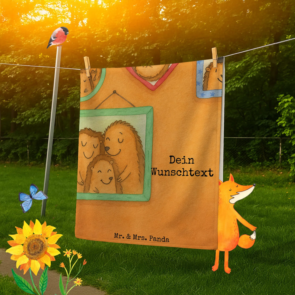 Personalized Bath Towel Hedgehog family Design Duschtuch mit Namen, Saunatuch mit Namen, Strandtuch mit Namen, Kinder Handtuch mit Namen, Personalisiertes Handtuch, Personalisiertes Badetuch, Badetuch mit Namen, Familie, Vatertag, Muttertag, Bruder, Schwester, Mama, Papa, Oma, Opa, Liebe, Glück, Bilder, Zusammenhalt, Igel
