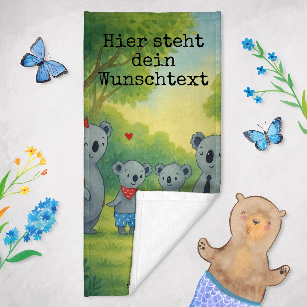 Personalized Bath Towel Koala family with two kids Design Badetuch mit Namen, Personalisiertes Badetuch, Duschtuch mit Namen, Strandtuch mit Namen, Kinder Handtuch mit Namen, Saunatuch mit Namen, Personalisiertes Handtuch, Familie, Vatertag, Muttertag, Bruder, Schwester, Mama, Papa, Oma, Opa, Familienzeit, Koalabär, Koala, Koalafamilie, Lieblingsfamilie, beste Familie, Familienleben