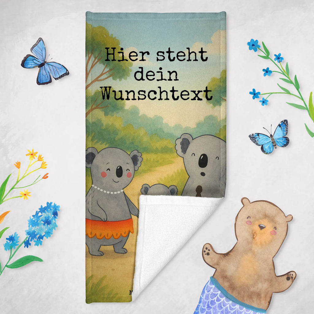 Personalized Bath Towel Koala Family Design Strandtuch mit Namen, Duschtuch mit Namen, Personalisiertes Badetuch, Personalisiertes Handtuch, Saunatuch mit Namen, Kinder Handtuch mit Namen, Badetuch mit Namen, Familie, Vatertag, Muttertag, Bruder, Schwester, Mama, Papa, Oma, Opa, Familienleben, Koala, Koalas, Family, Geschwister, Kinder