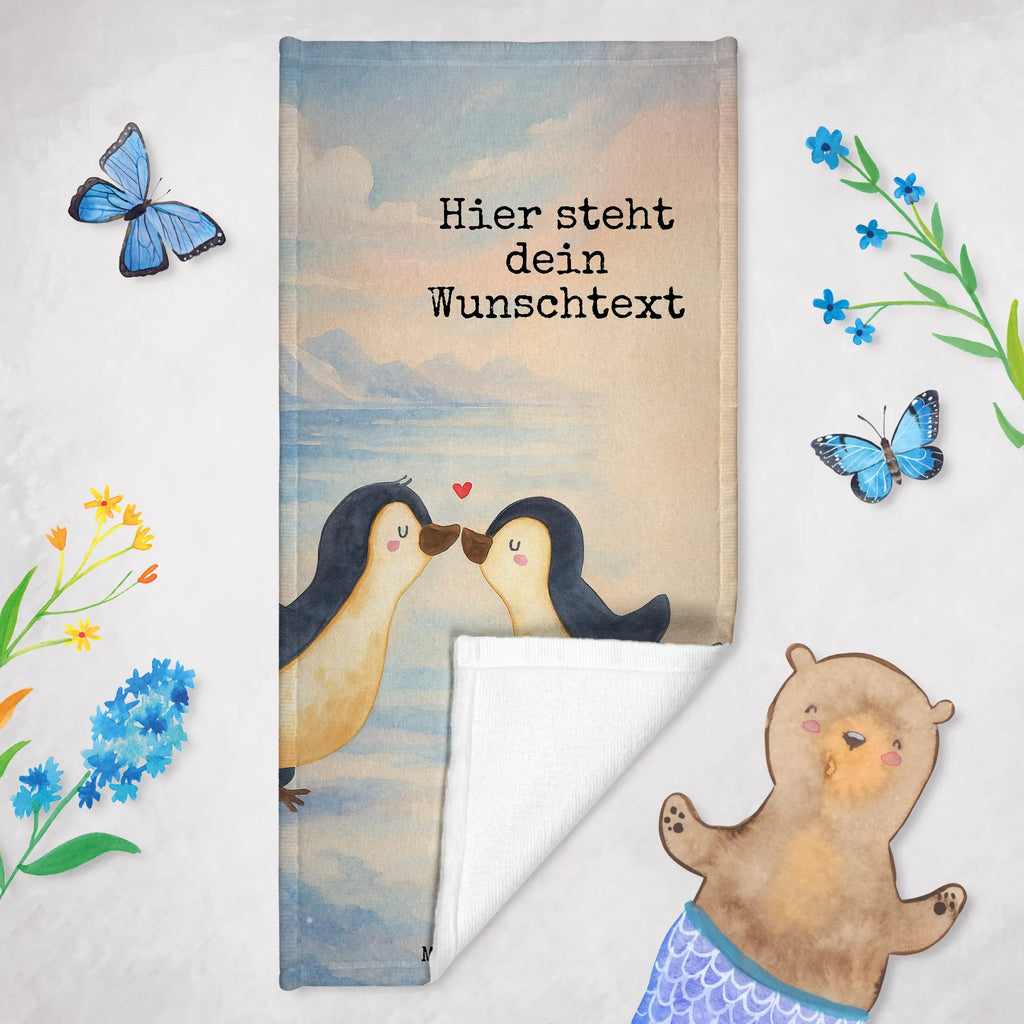 Personalized Bath Towel penguins kiss Design Saunatuch mit Namen, Duschtuch mit Namen, Kinder Handtuch mit Namen, Badetuch mit Namen, Strandtuch mit Namen, Personalisiertes Handtuch, Personalisiertes Badetuch, Liebe, Partner, Freund, Freundin, Ehemann, Ehefrau, Heiraten, Verlobung, Heiratsantrag, Liebesgeschenk, Jahrestag, Hocheitstag, Hochzeitstag, Geschenk für Frauen, Valentinstag, für Ehemann, Geschenk für Partner, Geschenk für Freundin, Mitbringsel, Liebesbeweis, für Männer