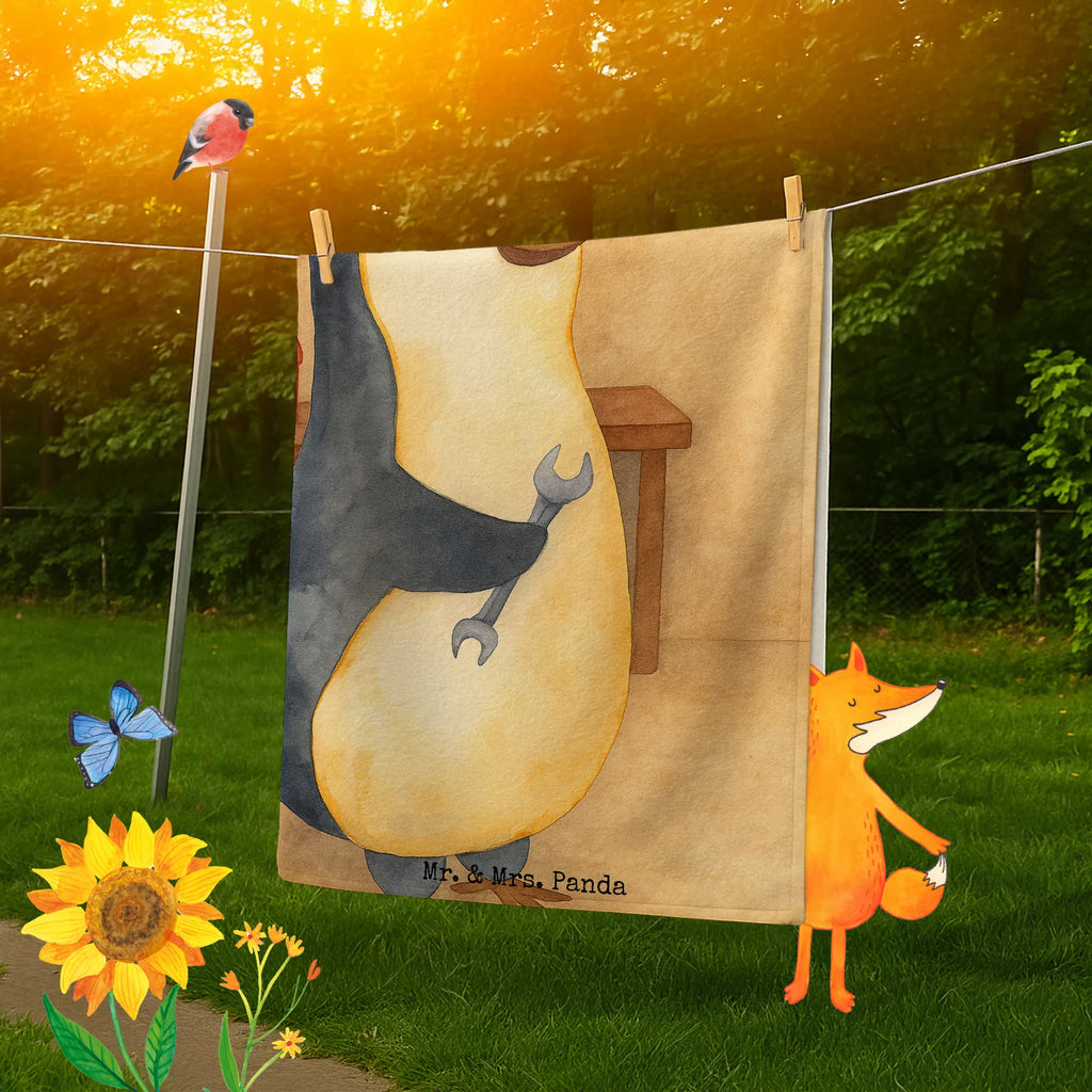 Personalized Bath Towel If Daddy can't fix it, we're screwed. Design Saunatuch mit Namen, Personalisiertes Handtuch, Personalisiertes Badetuch, Duschtuch mit Namen, Strandtuch mit Namen, Kinder Handtuch mit Namen, Badetuch mit Namen, Familie, Vatertag, Muttertag, Bruder, Schwester, Mama, Papa, Oma, Opa, Geschenk Papa, Bester Papa der Welt, Vater