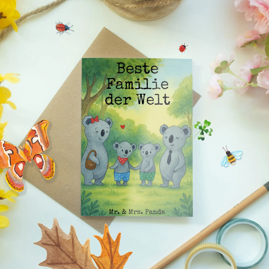 Greetings card Koala family with two kids Design Geburtstagskarte, Klappkarte, Hochzeitskarte, Karte, Einladungskarte, Grußkarte, Ansichtskarten, Glückwunschkarte, Familie, Vatertag, Muttertag, Bruder, Schwester, Mama, Papa, Oma, Opa, Familienleben, Koalabär, Familienzeit, Koalafamilie, Koala, Lieblingsfamilie, beste Familie