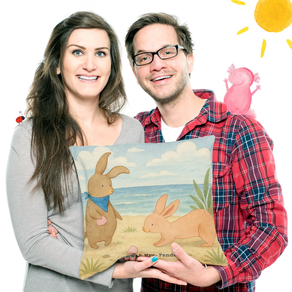 40x40 poduszka Muszla królików Design Sofakissen, Couchkissen, Dekokissen, Kissen 40x40 Waschbar, Kopfkissen 40x40, Dekokissen Sofa, Motivkissen, Kopfkissen, Zierkissen, Kissenbezug 40x40, Sofakissen 40x40, sitzkissen, Kissen 40x40, Kissenbezüge, Dekokissen 40x40, Kissenhülle, sofakissen, Kissenhülle 40x40, Kissen, Familie, Vatertag, Muttertag, Bruder, Schwester, Mama, Papa, Oma, Opa, beste Freundin, Muscheln sammeln, Hasen, Freundinnen, best friends, Muscheln, BFF, Meer, Freundin