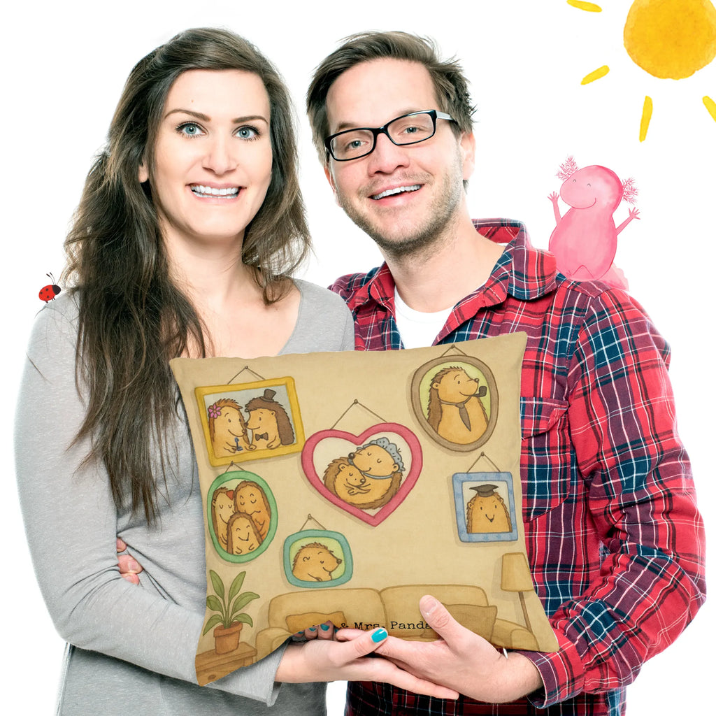 40x40 poduszka Rodzina jeży Design Sofakissen, Couchkissen, sofakissen, Kissen 40x40 Waschbar, Kopfkissen, Dekokissen 40x40, Sofakissen 40x40, Kissenbezüge, Kissenhülle, Kissen, Dekokissen Sofa, Kissenbezug 40x40, Kopfkissen 40x40, Dekokissen, Kissen 40x40, Zierkissen, Kissenhülle 40x40, sitzkissen, Motivkissen, Familie, Vatertag, Muttertag, Bruder, Schwester, Mama, Papa, Oma, Opa, Bilder, Glück, Zusammenhalt, Igel, Liebe