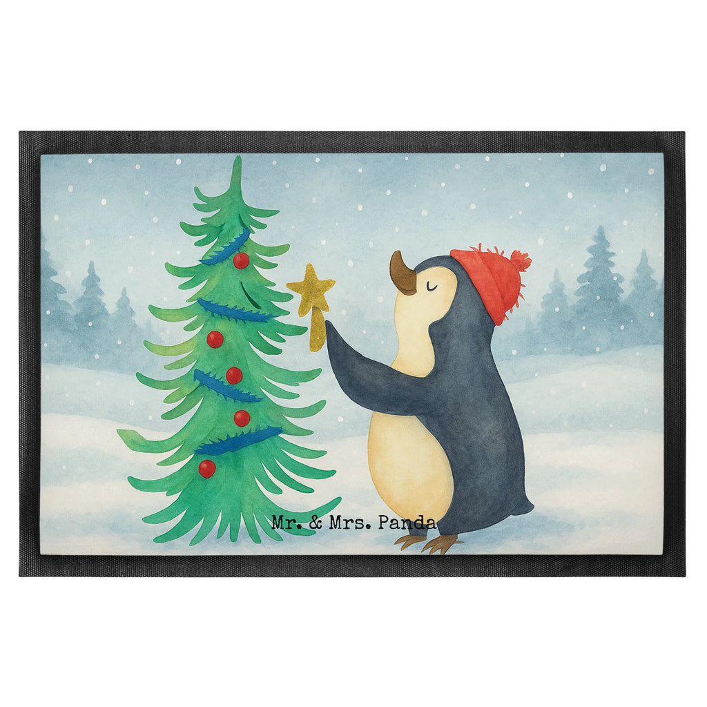 Fußmatte Pinguin Weihnachtsbaum Design Türvorleger, Schmutzmatte, Fußabtreter, Matte, Schmutzfänger, Fußabstreifer, Schmutzfangmatte, Türmatte, Motivfußmatte, Haustürmatte, Vorleger, Fussmatten, Fußmatten, Gummimatte, Fußmatte außen, Fußmatte innen, Fussmatten online, Gummi Matte, Sauberlaufmatte, Fußmatte waschbar, Fußmatte outdoor, Schmutzfangmatte waschbar, Eingangsteppich, Fußabstreifer außen, Fußabtreter außen, Schmutzfangteppich, Fußmatte außen wetterfest, Winter, Weihnachten, Weihnachtsdeko, Nikolaus, Advent, Heiligabend, Wintermotiv, Pinguin
