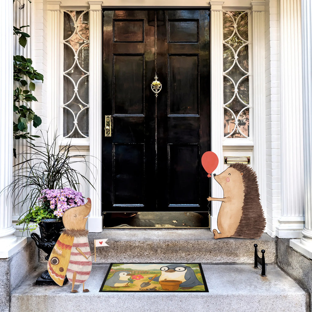 Doormat Pingwin dziadek sadzi kwiaty Design Gummimatte, Fußmatte innen, Türmatte, Fußmatte außen, Fussmatten online, Schmutzfangmatte, Sauberlaufmatte, Vorleger, Fußabtreter, Fußmatte außen wetterfest, Schmutzmatte, Schmutzfangmatte waschbar, Motivfußmatte, Fußmatte waschbar, Schmutzfangteppich, Fußmatten, Türvorleger, Fussmatten, Fußabstreifer, Gummi Matte, Fußabtreter außen, Fußabstreifer außen, Fußmatte outdoor, Eingangsteppich, Matte, Haustürmatte, Schmutzfänger, Familie, Vatertag, Muttertag, Bruder, Schwester, Mama, Papa, Oma, Opa, Opi, bester Opa, Lieblingsopa, Großvater