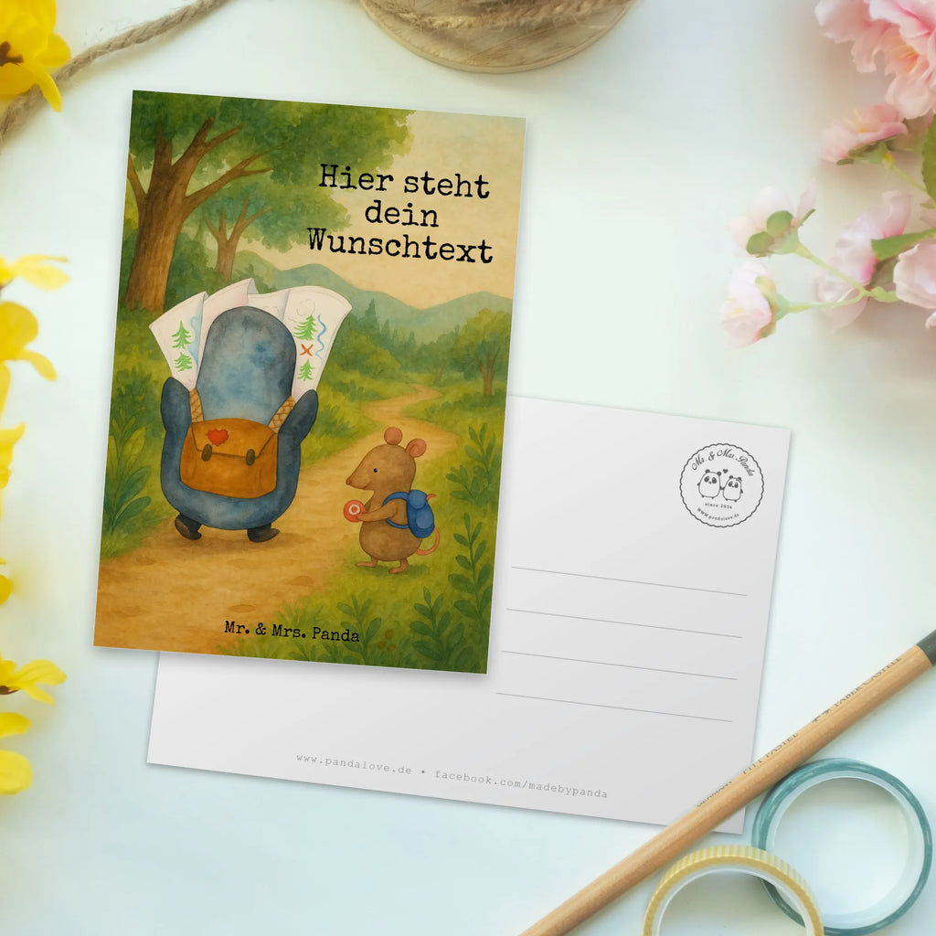 Personalised postcard Penguin & Mouse Hiker Design Geschenkkarte mit Namen, Ansichtskarte mit Wunschtext, Ansichtskarte mit Namen, Postkarte mit Wunschtext, Karte mit Namen, Grußkarte mit Namen, Einladung mit Wunschtext, Karte mit Wunschtext, Grußkarte mit Wunschtext, Postkarte bedrucken, Postkarte mit Namen, Postkarte personalisierbar, Einladung mit Namen, Geschenkkarte mit Wunschtext, Pinguin, wandern, Abenteurer, Abenteuer, Wanderlust, Pinguine, Roadtrip, Ausflug