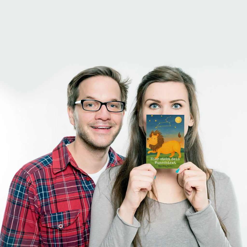 Personalisierte Postkarte Sternzeichen Löwe Design Geschenkkarte mit Wunschtext, Einladung mit Namen, Ansichtskarte mit Wunschtext, Postkarte mit Namen, Grußkarte mit Namen, Einladung mit Wunschtext, Grußkarte mit Wunschtext, Postkarte bedrucken, Postkarte mit Wunschtext, Ansichtskarte mit Namen, Postkarte personalisierbar, Karte mit Namen, Geschenkkarte mit Namen, Karte mit Wunschtext, Tierkreiszeichen, Sternzeichen, Horoskop, Astrologie, Aszendent, Geburtstag Juli, Löwe Geschenk, Geschenk August, Löwe Sternzeichen, König der Tiere, Geschenk Juli, Geburtstag August