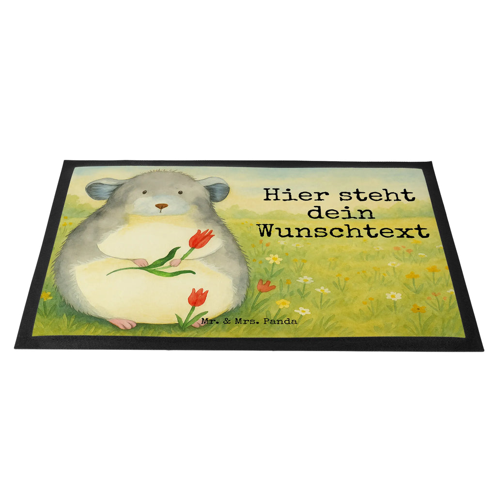 Personalisierte Fußmatte Chinchilla Blume Design Fußmatte bedrucken, Haustürmatte personalisiert, Personalisierte Fußmatte, Türvorleger mit Namen, Wunschnamen, Fußmatte mit Namen, Türvorleger personalisiert, Bedrucken, Namensfussmatte, Personalisieruung, Personalisiert, Tiermotive, Gute Laune, lustige Sprüche, Tiere, Depressionen, Büroalltag, traurig sein, Glücklichsein, Chinchilla, Büro, Chinchillas, Chaos, Liebeskummer, Kummer