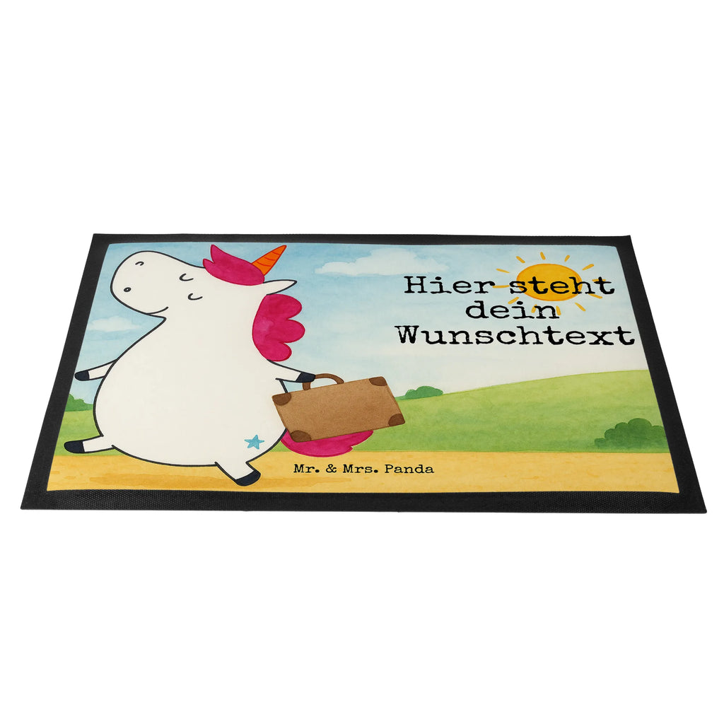 Personalisierte Fußmatte Einhorn Koffer Design Personalisierte Fußmatte, Personalisieruung, Wunschnamen, Fußmatte bedrucken, Bedrucken, Namensfussmatte, Haustürmatte personalisiert, Personalisiert, Fußmatte mit Namen, Türvorleger personalisiert, Türvorleger mit Namen, Einhorn, Einhörner, Einhorn Deko, Unicorn, Koffer, Erwachsen, unicorn, Spaß, lustig, albern, Reise, witzig, Kind, Verreisen, Gepäck, Abenteuer