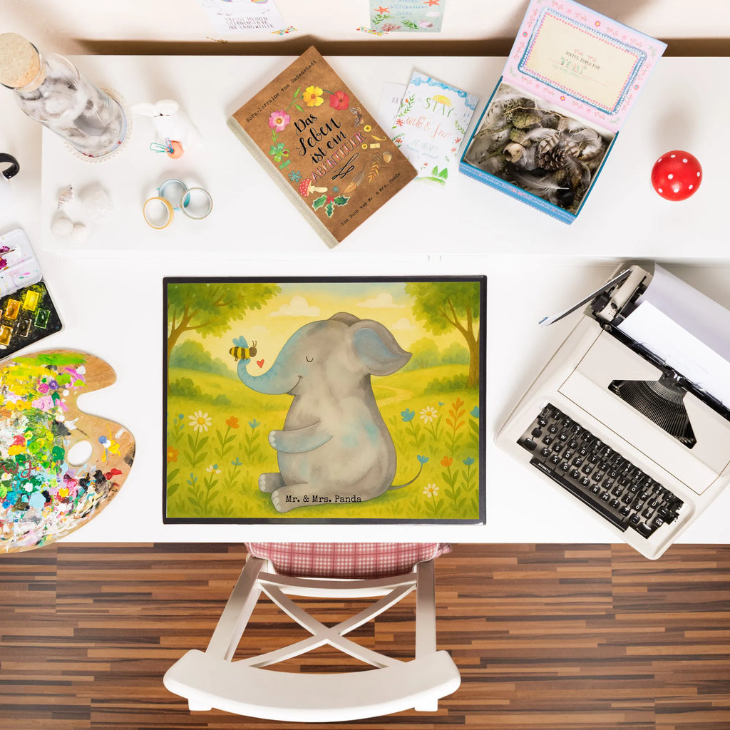 Schreibtischunterlage Elefant Biene Design Schreibwaren, Schreibtisch Unterlagen, Bürobedarf, Schreibtischunterlage Groß, Schreibtischauflage, Schreibunterlage, Büroartikel, Tiermotive, Gute Laune, lustige Sprüche, Tiere, Liebe, Hochzeitsgeschenk, Liebesspruch, Heiratsantrag, Liebesbeweis, Liebesgeschenk, Biene, Elefant, Jahrestag