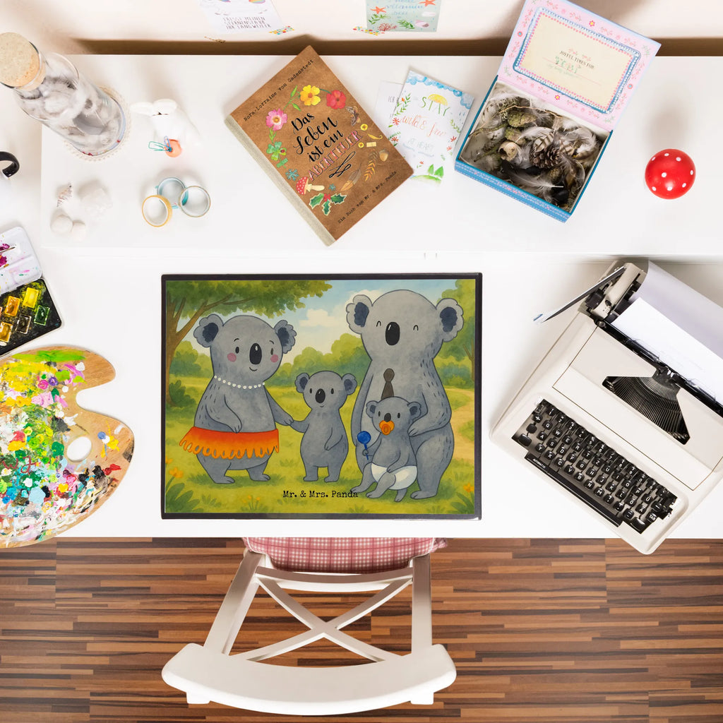 Podkładka na biurko Rodzina koali Design Schreibtischauflage, Schreibwaren, Schreibunterlage, Büroartikel, Bürobedarf, Schreibtisch Unterlagen, Schreibtischunterlage Groß, Familie, Vatertag, Muttertag, Bruder, Schwester, Mama, Papa, Oma, Opa, Kinder, Koala, Koalas, Family, Geschwister, Familienleben