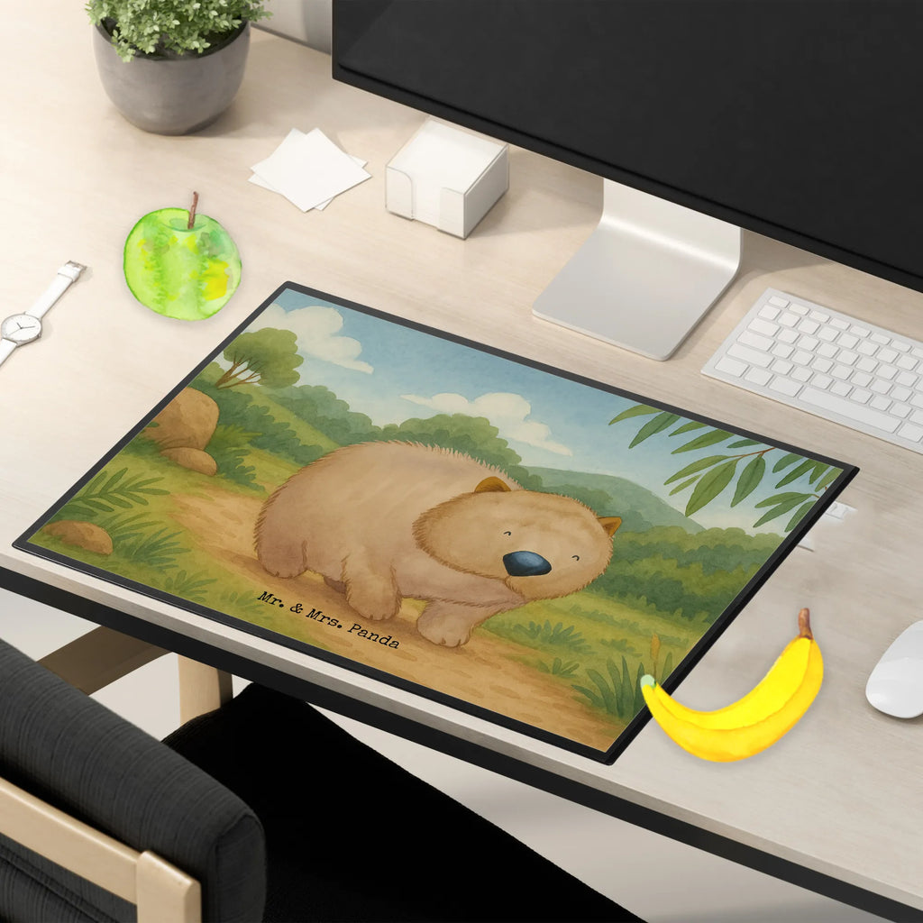 Schreibtischunterlage Wombat Design Schreibunterlage, Schreibtischauflage, Bürobedarf, Büroartikel, Schreibwaren, Schreibtisch Unterlagen, Schreibtischunterlage Groß, Tiermotive, Gute Laune, lustige Sprüche, Tiere, Wombat, Das Leben ist schön, Motivation, Spruch, Australien