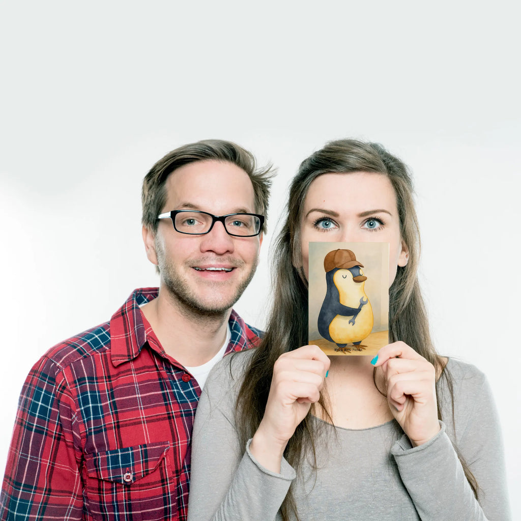 Pocztówka Jeśli tata tego nie naprawi, to jesteśmy w dupie Design Einladungskarte, Dankeskarte, Postkarte, Karte, Geschenkkarte, Einladung Geburtstag, Ansichtskarten, Ansichtskarte, Einladungskarten Geburtstag, Grußkarte, Einladung, Geburtstagskarte, Familie, Vatertag, Muttertag, Bruder, Schwester, Mama, Papa, Oma, Opa, Bester Papa der Welt, Geschenk Papa, Vater