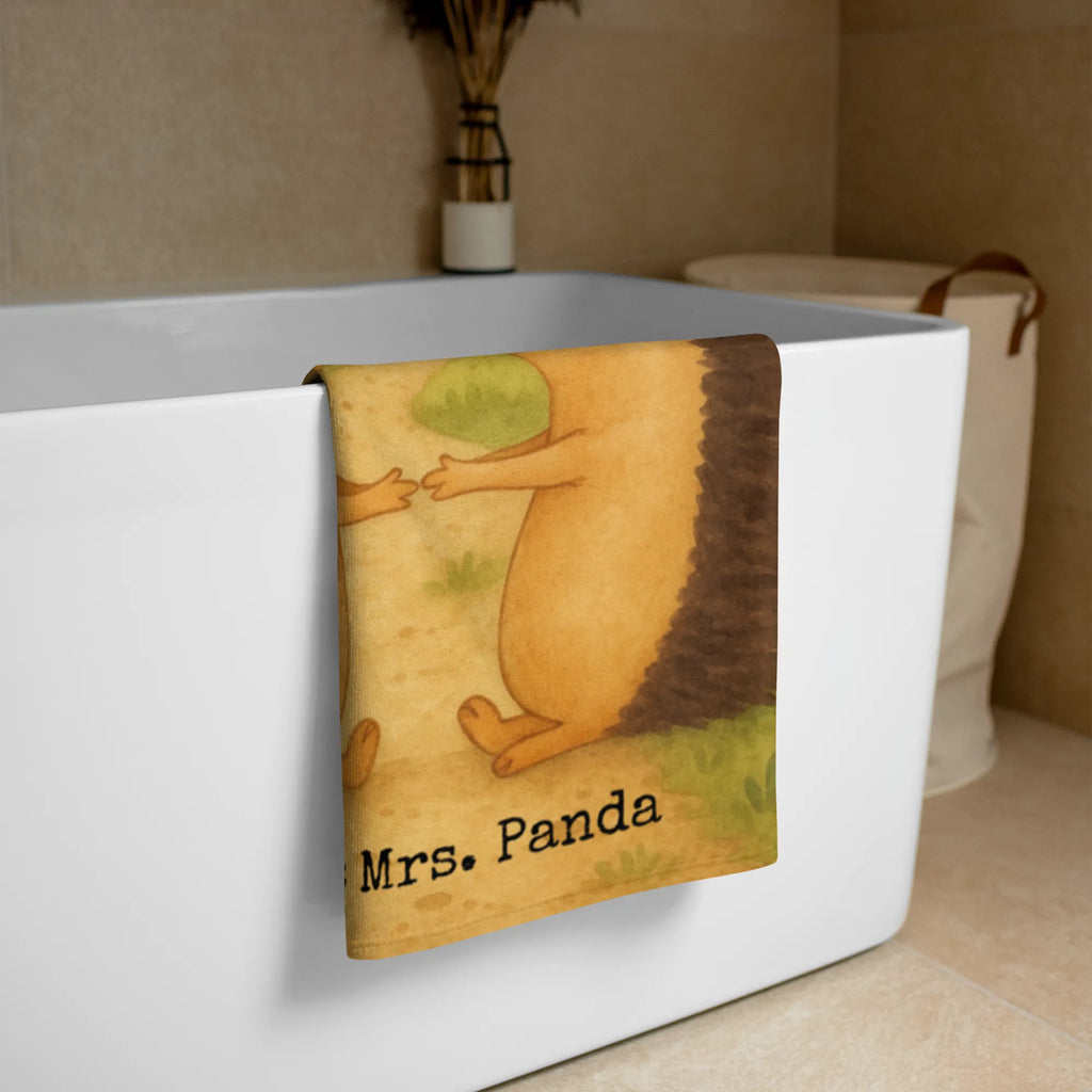 XL bath towel Hedgehogs in love Design Handtuch, Badetuch, Duschtuch, Strandtuch, Saunatuch, Liebe, Partner, Freund, Freundin, Ehemann, Ehefrau, Heiraten, Verlobung, Heiratsantrag, Liebesgeschenk, Jahrestag, Hocheitstag, Verliebt, Verlobt, Verheiratet, Geschenk, Liebesbeweis, Hochzeitstag, Hochzeit, Igel