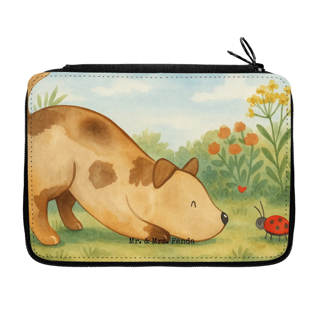 Leather folder Dog ladybug Design Stiftetasche, Schule, Motiv, Federmäppchen bedruckt, Kind, Federmappe Einschulung, Federmäppchen, Federmappe, Kinder Federmappe, Stifte Etui, Grundschule, Geschenk, Büro Stifte Etui, Bestückte Federmappe, Schüler, Stifterolle, Einschulung, Schülerin, Hund, Hundemotiv, Haustier, Hunderasse, Tierliebhaber, Hundebesitzer, Sprüche, Mischling, Mischlinghund, Marienkäfer, Hundespruch, Hunde