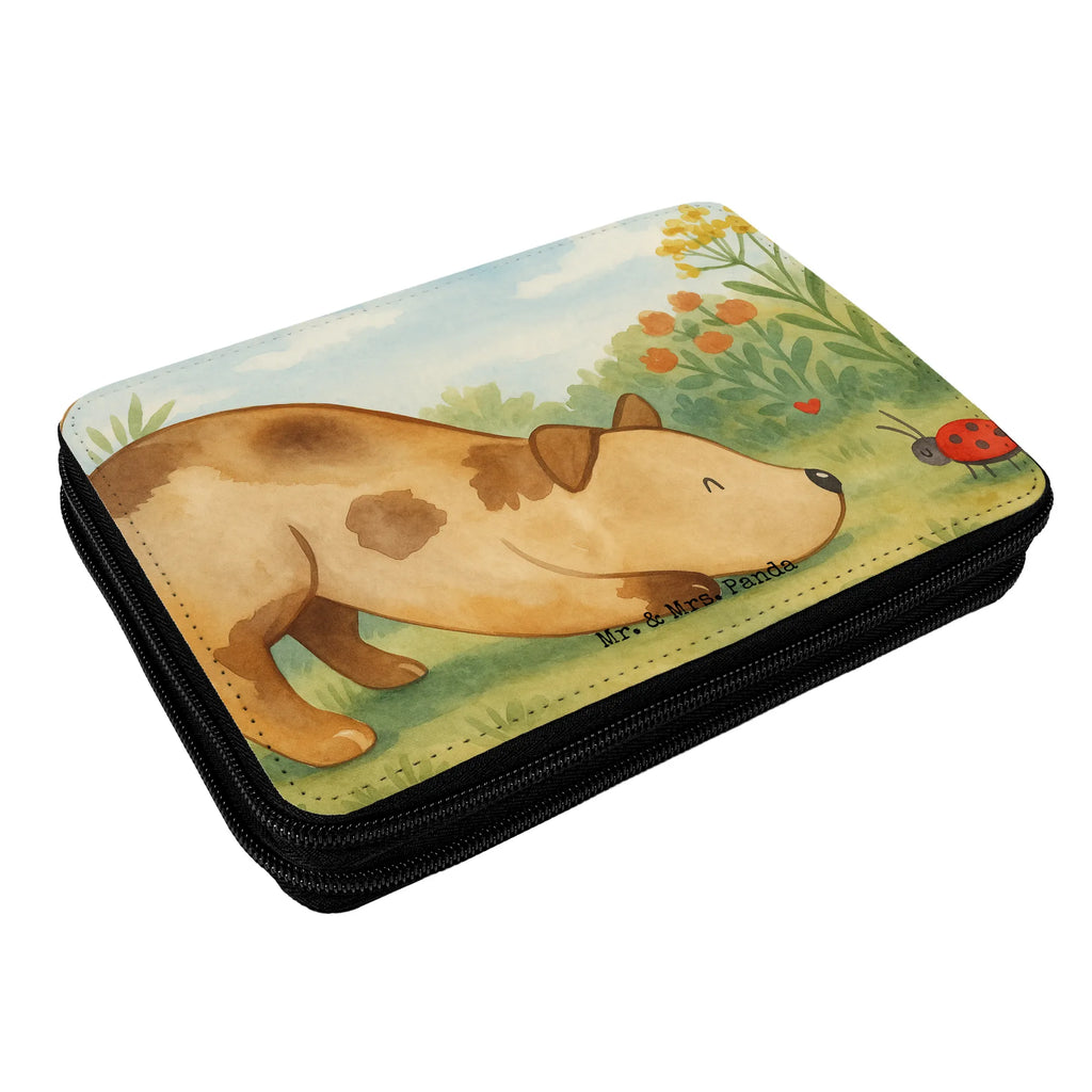 Leather folder Dog ladybug Design Stiftetasche, Schule, Motiv, Federmäppchen bedruckt, Kind, Federmappe Einschulung, Federmäppchen, Federmappe, Kinder Federmappe, Stifte Etui, Grundschule, Geschenk, Büro Stifte Etui, Bestückte Federmappe, Schüler, Stifterolle, Einschulung, Schülerin, Hund, Hundemotiv, Haustier, Hunderasse, Tierliebhaber, Hundebesitzer, Sprüche, Mischling, Mischlinghund, Marienkäfer, Hundespruch, Hunde