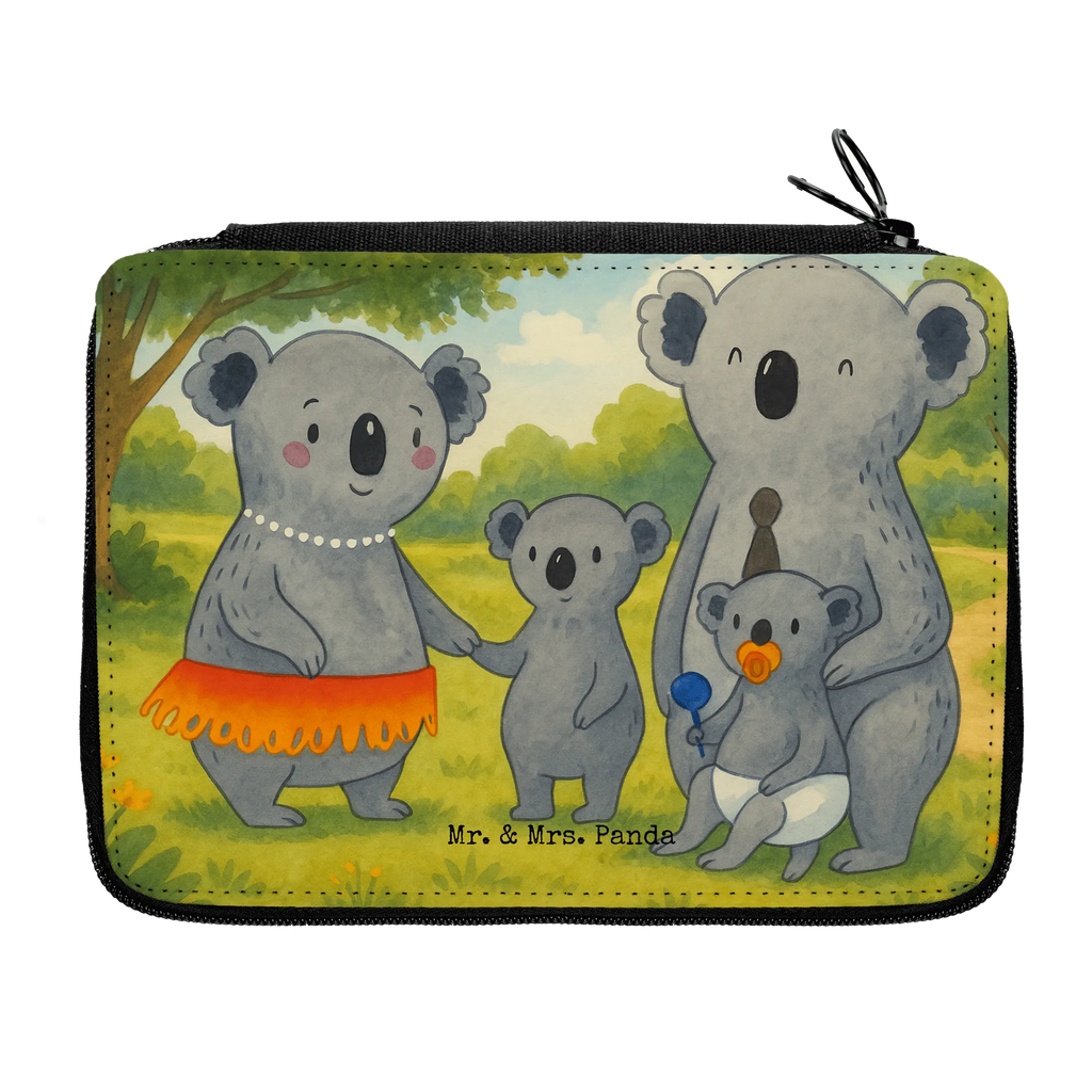 Federmappe Koala Familie Design Kind, Schülerin, Federmäppchen bedruckt, Kinder Federmappe, Schule, Federmäppchen, Einschulung, Federmappe Einschulung, Grundschule, Büro Stifte Etui, Stifte Etui, Bestückte Federmappe, Stifterolle, Motiv, Federmappe, Schüler, Geschenk, Stiftetasche, Familie, Vatertag, Muttertag, Bruder, Schwester, Mama, Papa, Oma, Opa, Kinder, Koalas, Geschwister, Familienleben, Family, Koala