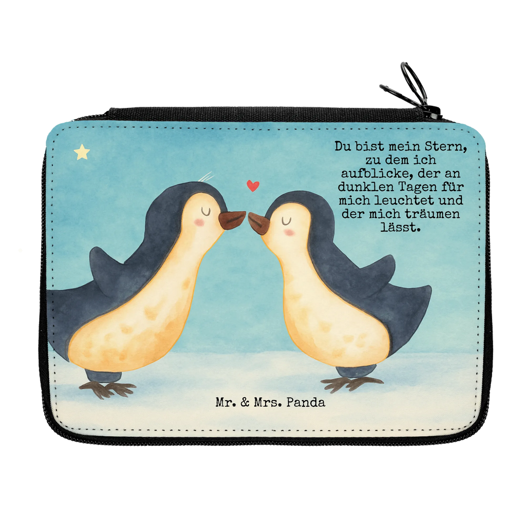 Leather folder Penguins in love Design Federmappe, Stiftetasche, Stifte Etui, Schule, Einschulung, Geschenk, Kind, Schüler, Schülerin, Stifterolle, Federmäppchen, Motiv, Grundschule, Federmäppchen bedruckt, Büro Stifte Etui, Bestückte Federmappe, Kinder Federmappe, Federmappe Einschulung, Liebe, Partner, Freund, Freundin, Ehemann, Ehefrau, Heiraten, Verlobung, Heiratsantrag, Liebesgeschenk, Jahrestag, Hocheitstag, Pinguin, Pinguine, Pinguin Paar, Pinguinpaar, Pinguin Liebe, Paar, Pärchen. Liebespaar, Liebesbeweis, Liebesspruch, Hochzeitstag, Geschenk Freund, Geschenk Freundin, Verlobte, Verlobter, Love, Geschenk Hochzeitstag, Geschenkidee, Hochzeit, Gastgeschenk
