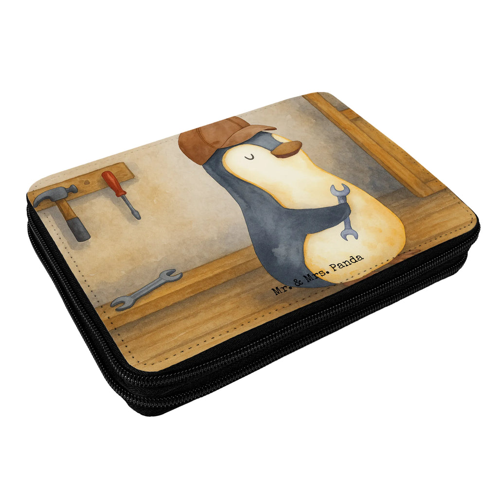 Leather folder If Daddy can't fix it, we're screwed. Design Federmäppchen, Schülerin, Stifterolle, Motiv, Schüler, Federmappe Einschulung, Federmappe, Schule, Büro Stifte Etui, Stifte Etui, Grundschule, Kind, Einschulung, Kinder Federmappe, Federmäppchen bedruckt, Bestückte Federmappe, Stiftetasche, Geschenk, Familie, Vatertag, Muttertag, Bruder, Schwester, Mama, Papa, Oma, Opa, Geschenk Papa, Bester Papa der Welt, Vater