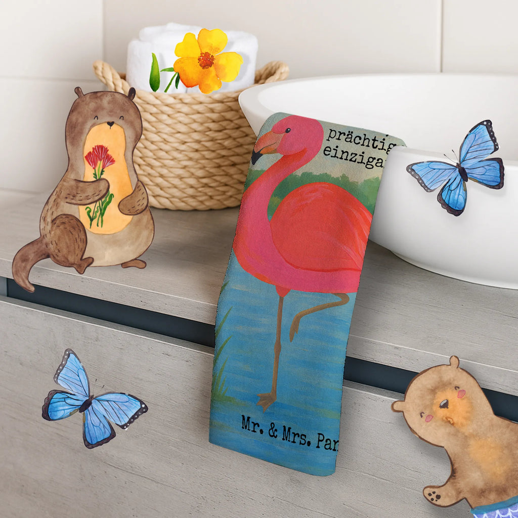 Guest towel flamingo Classic Design Gästehandtuch Beige, Gästehandtuch Mit Bordüre, Handtuch Für Gäste, Waschhandtuch, Gästehandtuch, Gästehandtuch Grau, Gästehandtuch Weiß, Gäste-Tuch, Gästehandtuch Baumwolle, Gästehandtuch Bio Baumwolle, Gästehandtuch 30x50, Gästehandtuch Mit Muster, Gästehandtuch Für Hotels, Gästehandtuch Modern, Gästehandtücher, Gästehandtuch Schnell Trocknend, Gästehandtuch Saugfähig, Gästehandtuch Bunt, Kleines Handtuch, Gästehandtuch Hochwertig, Gästehandtuch Klassisch, Gästehandtuch Badezimmer, Gästehandtuch Set, Gästehandtuch Waschbar, Gästehandtuch Nachhaltig, Handtuch Für Gäste-WC, Gästehandtuch Pflegeleicht, Handtuch Gästezimmer, Gästehandtuch Ökologisch, Gästehandtuch Weich, Handtuch Gästeformat, Handtuch Für Toilette, Handtuch Klein, Gästehandtuch Schwarz, Gästehandtuch Strapazierfähig, Gästehandtuch Bad, Flamingo, Außenseiter, für mich, ich, Spruch, Geschwister, Freundinnen, Sohn, Einzigartig, Tochter, Selbstliebe, Freundin, Stolz