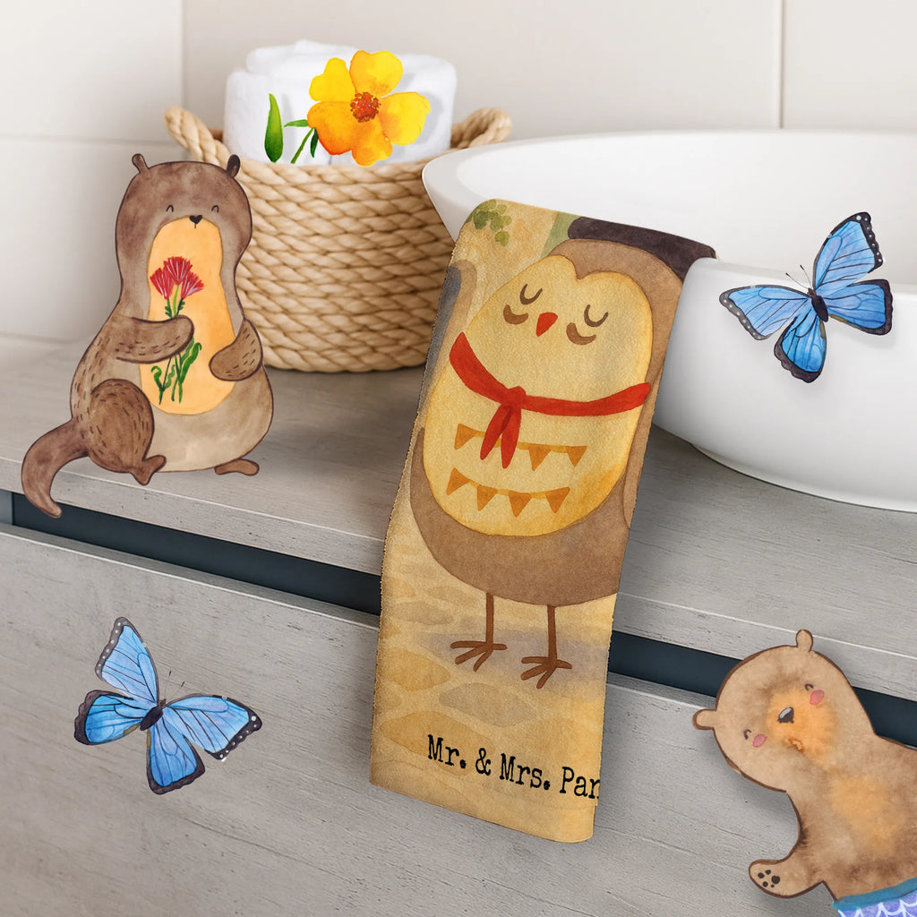 Gästehandtuch Eule Frankreich Design Gästehandtuch Mit Muster, Gästehandtuch Mit Bordüre, Gäste-Tuch, Gästehandtuch 30x50, Gästehandtuch Badezimmer, Gästehandtuch Klassisch, Handtuch Für Gäste, Gästehandtuch Bunt, Gästehandtuch Für Hotels, Kleines Handtuch, Gästehandtuch Bio Baumwolle, Gästehandtuch Weich, Waschhandtuch, Gästehandtuch Schnell Trocknend, Handtuch Klein, Gästehandtuch Baumwolle, Handtuch Gästeformat, Gästehandtuch Set, Handtuch Für Toilette, Gästehandtuch Strapazierfähig, Gästehandtuch Bad, Gästehandtücher, Gästehandtuch Weiß, Gästehandtuch, Gästehandtuch Waschbar, Handtuch Gästezimmer, Gästehandtuch Beige, Gästehandtuch Saugfähig, Gästehandtuch Nachhaltig, Gästehandtuch Pflegeleicht, Gästehandtuch Hochwertig, Handtuch Für Gäste-WC, Gästehandtuch Schwarz, Gästehandtuch Modern, Gästehandtuch Grau, Gästehandtuch Ökologisch, Eule, Spruch Französisch, Owl, hibou, Eule Deko, Eulen, La vie est belle, Spruch schön, das Leben ist schön, Frankreich