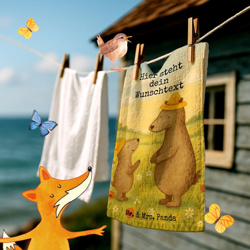 Personalisiertes Gästehandtuch Bären mit Hut Design Gästehandtuch Bunt Personalisiert, Gästehandtuch Bio Baumwolle Mit Text, Gästehandtuch Pflegeleicht Mit Gravur, Gästehandtuch Modern Mit Namen, Gästehandtuch 30x50 Mit Name, Gästehandtuch Weiß Mit Namen, Gästehandtuch Mit Muster Und Name, Gästehandtuch Saugfähig Mit Wunschtext, Gästehandtuch Baumwolle Mit Namen, Gästehandtuch Weich Mit Namen, Gästehandtuch Klassisch Mit Wunschtext, Handtuch Gästeformat Mit Gravur, Gästehandtuch Badezimmer Personalisiert, Handtuch Für Gäste-WC Mit Name, Gästehandtuch Grau Mit Wunschtext, Gästehandtuch Ökologisch Mit Namen, Gästehandtuch Schnell Trocknend Mit Wunschtext, Gästehandtuch Schwarz Mit Namen, Handtuch Klein Mit Namen, Gästehandtuch Set Personalisiert, Gästehandtücher Mit Wunschtext, Gästehandtuch Hochwertig Personalisiert, Gästehandtuch Strapazierfähig Mit Text, Gäste-Tuch Mit Wunschtext, Gästehandtuch Mit Namen, Handtuch Für Gäste Mit Name, Gästehandtuch Mit Bordüre Und Wunschtext, Gästehandtuch Waschbar Mit Name, Gästehandtuch Beige Mit Gravur, Gästehandtuch Für Hotels Mit Gravur, Gästehandtuch Bad Mit Wunschtext, Kleines Handtuch Personalisiert, Personalisiertes Gästehandtuch, Handtuch Für Toilette Personalisiert, Handtuch Gästezimmer Mit Namen, Gästehandtuch Nachhaltig Personalisiert, Waschhandtuch Mit Wunschtext, Familie, Vatertag, Muttertag, Bruder, Schwester, Mama, Papa, Oma, Opa, Sohn, Vater-Sohn, Kind, Daddy, Paps, Kinder, Bären, Dad, Lieblingsmensch, Söhne, Vater, Bär, Vorbild, Papi, Family