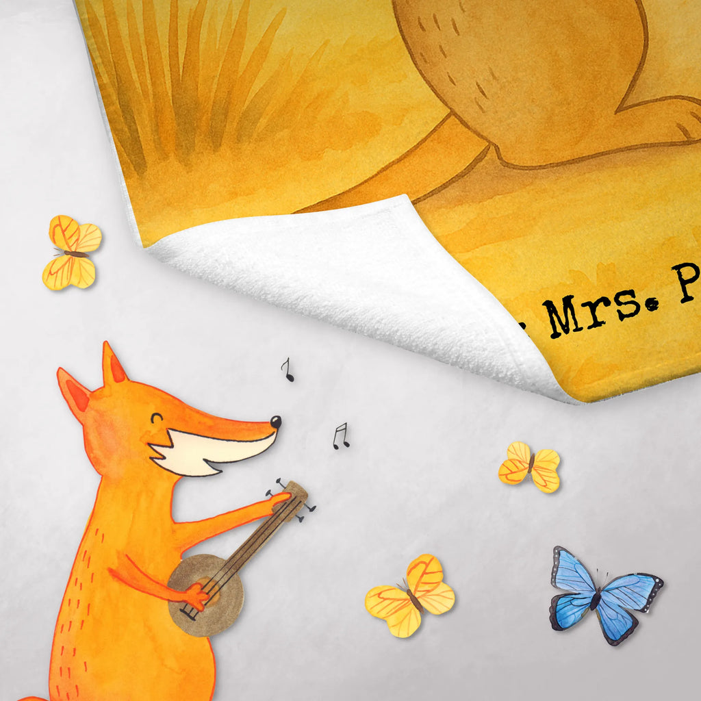 Personalisiertes Gästehandtuch Erdmännchen Design Gästehandtuch Modern Mit Namen, Gästehandtuch Schwarz Mit Namen, Gästehandtuch Mit Namen, Gästehandtuch Schnell Trocknend Mit Wunschtext, Gästehandtuch 30x50 Mit Name, Kleines Handtuch Personalisiert, Gästehandtuch Bio Baumwolle Mit Text, Gästehandtücher Mit Wunschtext, Gästehandtuch Mit Bordüre Und Wunschtext, Handtuch Gästezimmer Mit Namen, Gästehandtuch Baumwolle Mit Namen, Gästehandtuch Beige Mit Gravur, Handtuch Für Toilette Personalisiert, Handtuch Für Gäste Mit Name, Gästehandtuch Für Hotels Mit Gravur, Gästehandtuch Bunt Personalisiert, Gästehandtuch Grau Mit Wunschtext, Gästehandtuch Weich Mit Namen, Waschhandtuch Mit Wunschtext, Gästehandtuch Saugfähig Mit Wunschtext, Gästehandtuch Bad Mit Wunschtext, Handtuch Klein Mit Namen, Gästehandtuch Strapazierfähig Mit Text, Gästehandtuch Badezimmer Personalisiert, Gästehandtuch Waschbar Mit Name, Gästehandtuch Nachhaltig Personalisiert, Gästehandtuch Mit Muster Und Name, Gäste-Tuch Mit Wunschtext, Handtuch Gästeformat Mit Gravur, Personalisiertes Gästehandtuch, Gästehandtuch Weiß Mit Namen, Handtuch Für Gäste-WC Mit Name, Gästehandtuch Klassisch Mit Wunschtext, Gästehandtuch Hochwertig Personalisiert, Gästehandtuch Ökologisch Mit Namen, Gästehandtuch Set Personalisiert, Gästehandtuch Pflegeleicht Mit Gravur, Afrika, Wildtiere, Afrikareise, Erdmännchen, Traveling, Reisen, Roadtrip, Spruch, Weltreise