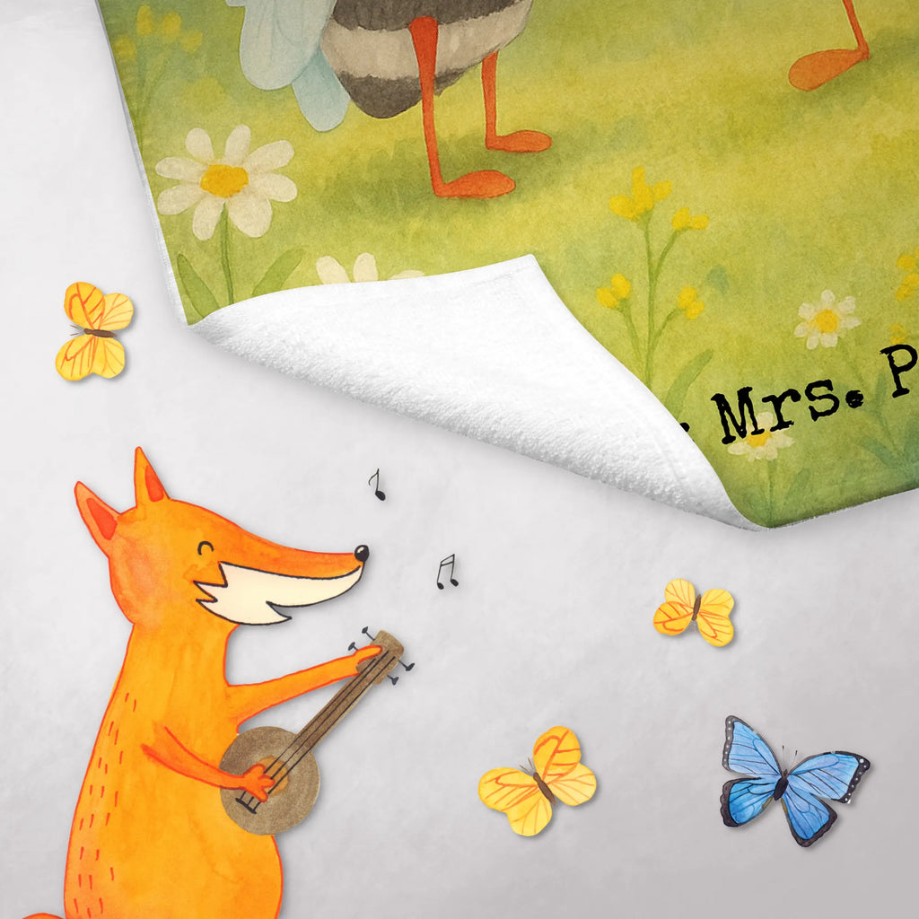 Personalisiertes Gästehandtuch Bienen Paar Design Gästehandtuch Waschbar Mit Name, Gästehandtuch Ökologisch Mit Namen, Gästehandtuch Mit Namen, Handtuch Gästezimmer Mit Namen, Gästehandtuch Nachhaltig Personalisiert, Gästehandtücher Mit Wunschtext, Handtuch Für Gäste Mit Name, Gästehandtuch Baumwolle Mit Namen, Kleines Handtuch Personalisiert, Gästehandtuch Badezimmer Personalisiert, Gästehandtuch Weiß Mit Namen, Gästehandtuch Saugfähig Mit Wunschtext, Gästehandtuch Strapazierfähig Mit Text, Gäste-Tuch Mit Wunschtext, Gästehandtuch Bio Baumwolle Mit Text, Handtuch Für Gäste-WC Mit Name, Gästehandtuch Hochwertig Personalisiert, Gästehandtuch Weich Mit Namen, Gästehandtuch Grau Mit Wunschtext, Gästehandtuch Für Hotels Mit Gravur, Gästehandtuch Pflegeleicht Mit Gravur, Gästehandtuch Schnell Trocknend Mit Wunschtext, Gästehandtuch Mit Muster Und Name, Handtuch Gästeformat Mit Gravur, Gästehandtuch Klassisch Mit Wunschtext, Handtuch Klein Mit Namen, Handtuch Für Toilette Personalisiert, Gästehandtuch Modern Mit Namen, Gästehandtuch 30x50 Mit Name, Personalisiertes Gästehandtuch, Gästehandtuch Mit Bordüre Und Wunschtext, Gästehandtuch Set Personalisiert, Gästehandtuch Bad Mit Wunschtext, Gästehandtuch Bunt Personalisiert, Gästehandtuch Schwarz Mit Namen, Waschhandtuch Mit Wunschtext, Gästehandtuch Beige Mit Gravur, Liebe, Partner, Freund, Freundin, Ehemann, Ehefrau, Heiraten, Verlobung, Heiratsantrag, Liebesgeschenk, Jahrestag, Hocheitstag, Geschenk für Partner, Mitbringsel, Geschenk für Freundin, Geschenk für Frauen, Schildkröten, Valentinstag, verliebte Schildkröten, Hochzeitstag, für Ehemann, Liebesbeweis, für Männer