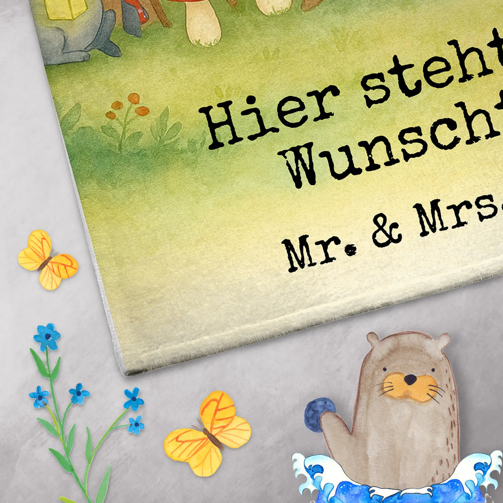 Personalisiertes Gästehandtuch Waldtiere Picknick Design Personalisiertes Gästehandtuch, Gästehandtuch Nachhaltig Personalisiert, Gästehandtuch Beige Mit Gravur, Gästehandtuch Weich Mit Namen, Gäste-Tuch Mit Wunschtext, Handtuch Für Gäste Mit Name, Handtuch Für Gäste-WC Mit Name, Handtuch Gästezimmer Mit Namen, Gästehandtuch Pflegeleicht Mit Gravur, Gästehandtuch Strapazierfähig Mit Text, Handtuch Für Toilette Personalisiert, Gästehandtuch Klassisch Mit Wunschtext, Gästehandtuch Saugfähig Mit Wunschtext, Gästehandtuch Set Personalisiert, Gästehandtuch Für Hotels Mit Gravur, Waschhandtuch Mit Wunschtext, Gästehandtuch Bad Mit Wunschtext, Gästehandtuch Modern Mit Namen, Gästehandtuch Bio Baumwolle Mit Text, Gästehandtuch Mit Muster Und Name, Gästehandtuch Bunt Personalisiert, Gästehandtuch Badezimmer Personalisiert, Gästehandtücher Mit Wunschtext, Gästehandtuch Hochwertig Personalisiert, Handtuch Gästeformat Mit Gravur, Gästehandtuch Baumwolle Mit Namen, Kleines Handtuch Personalisiert, Gästehandtuch Waschbar Mit Name, Gästehandtuch Schwarz Mit Namen, Gästehandtuch Mit Namen, Gästehandtuch Grau Mit Wunschtext, Gästehandtuch Mit Bordüre Und Wunschtext, Gästehandtuch Schnell Trocknend Mit Wunschtext, Gästehandtuch 30x50 Mit Name, Handtuch Klein Mit Namen, Gästehandtuch Weiß Mit Namen, Gästehandtuch Ökologisch Mit Namen, Tiermotive, Gute Laune, lustige Sprüche, Tiere, Waldtiere, Maus, Fuchs, Hase, Wald, Picknick, Igel, Eichhörnchen