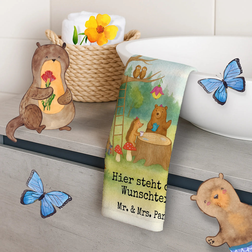 Personalisiertes Gästehandtuch Waldtiere Picknick Design Personalisiertes Gästehandtuch, Gästehandtuch Nachhaltig Personalisiert, Gästehandtuch Beige Mit Gravur, Gästehandtuch Weich Mit Namen, Gäste-Tuch Mit Wunschtext, Handtuch Für Gäste Mit Name, Handtuch Für Gäste-WC Mit Name, Handtuch Gästezimmer Mit Namen, Gästehandtuch Pflegeleicht Mit Gravur, Gästehandtuch Strapazierfähig Mit Text, Handtuch Für Toilette Personalisiert, Gästehandtuch Klassisch Mit Wunschtext, Gästehandtuch Saugfähig Mit Wunschtext, Gästehandtuch Set Personalisiert, Gästehandtuch Für Hotels Mit Gravur, Waschhandtuch Mit Wunschtext, Gästehandtuch Bad Mit Wunschtext, Gästehandtuch Modern Mit Namen, Gästehandtuch Bio Baumwolle Mit Text, Gästehandtuch Mit Muster Und Name, Gästehandtuch Bunt Personalisiert, Gästehandtuch Badezimmer Personalisiert, Gästehandtücher Mit Wunschtext, Gästehandtuch Hochwertig Personalisiert, Handtuch Gästeformat Mit Gravur, Gästehandtuch Baumwolle Mit Namen, Kleines Handtuch Personalisiert, Gästehandtuch Waschbar Mit Name, Gästehandtuch Schwarz Mit Namen, Gästehandtuch Mit Namen, Gästehandtuch Grau Mit Wunschtext, Gästehandtuch Mit Bordüre Und Wunschtext, Gästehandtuch Schnell Trocknend Mit Wunschtext, Gästehandtuch 30x50 Mit Name, Handtuch Klein Mit Namen, Gästehandtuch Weiß Mit Namen, Gästehandtuch Ökologisch Mit Namen, Tiermotive, Gute Laune, lustige Sprüche, Tiere, Waldtiere, Maus, Fuchs, Hase, Wald, Picknick, Igel, Eichhörnchen